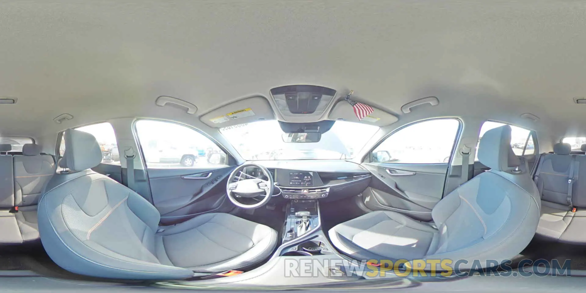 14 fotografías del automóvil dañado KNDCP3LE1R5121945 KIA NIRO 2024