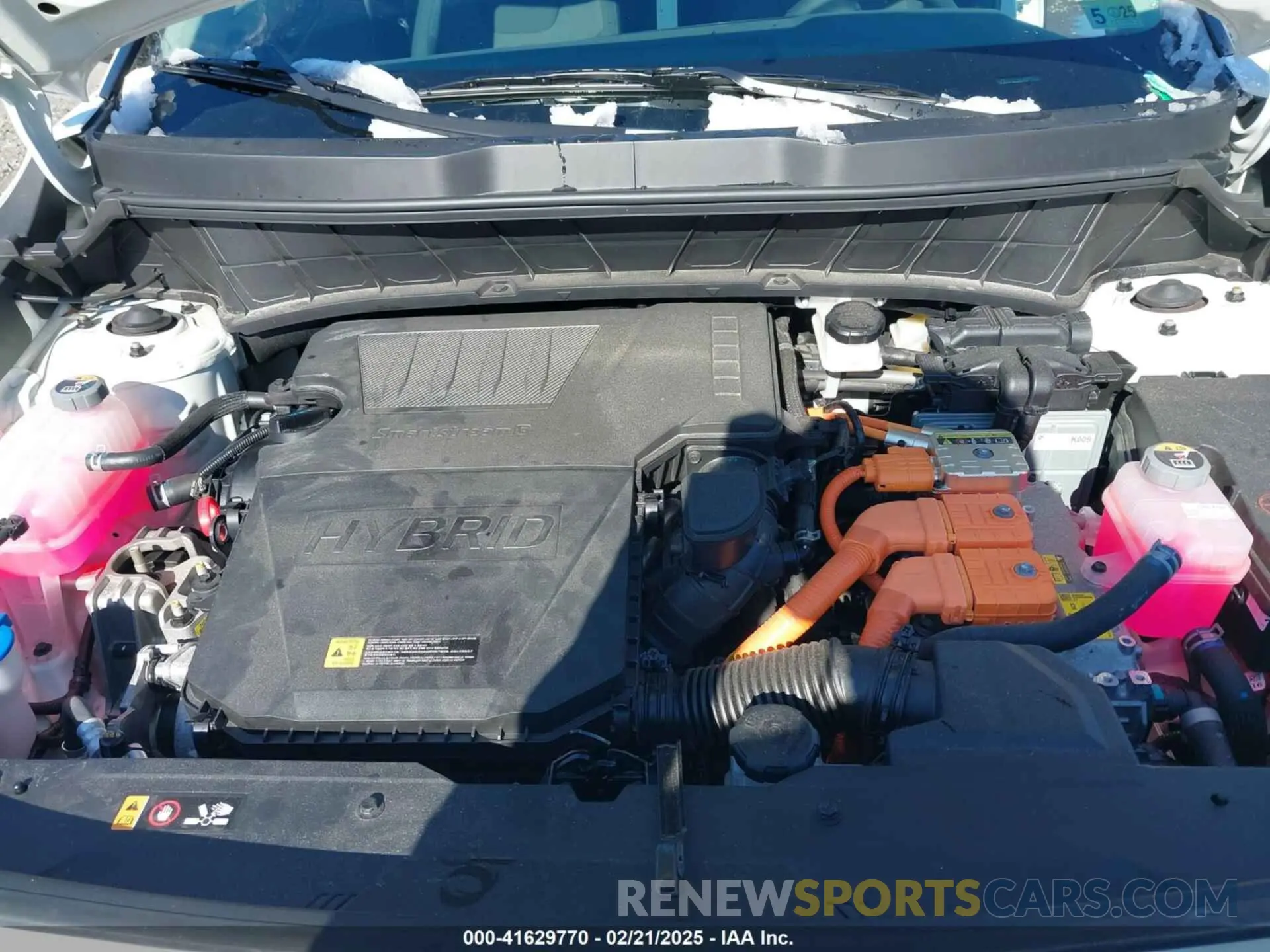 10 fotografías del automóvil dañado KNDCP3LE1R5178842 KIA NIRO 2024