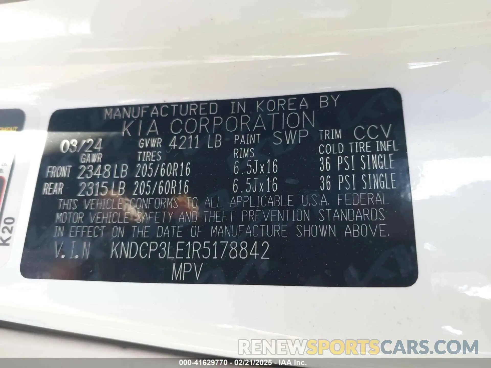 9 fotografías del automóvil dañado KNDCP3LE1R5178842 KIA NIRO 2024