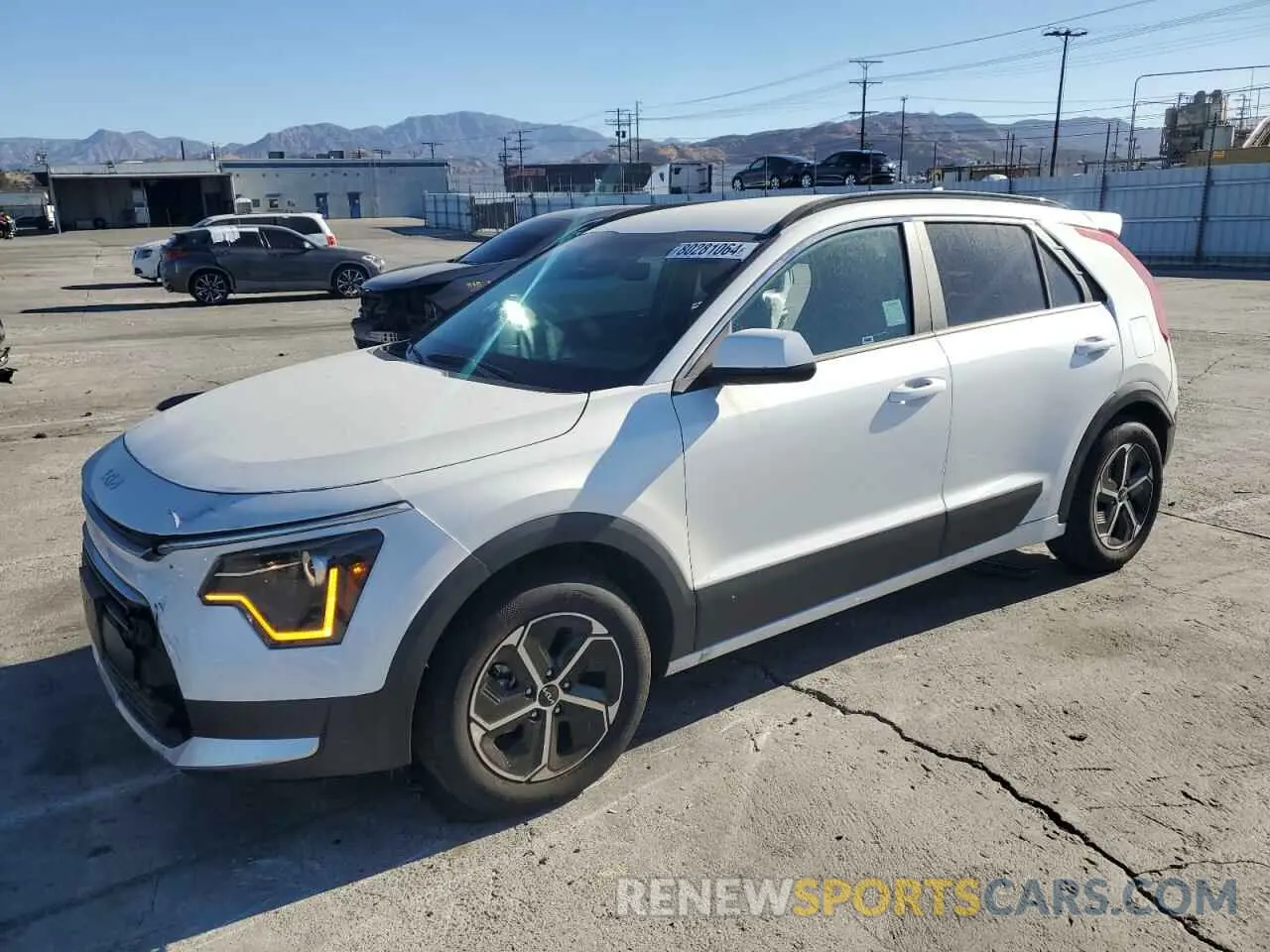 1 fotografías del automóvil dañado KNDCP3LE6R5184247 KIA NIRO 2024