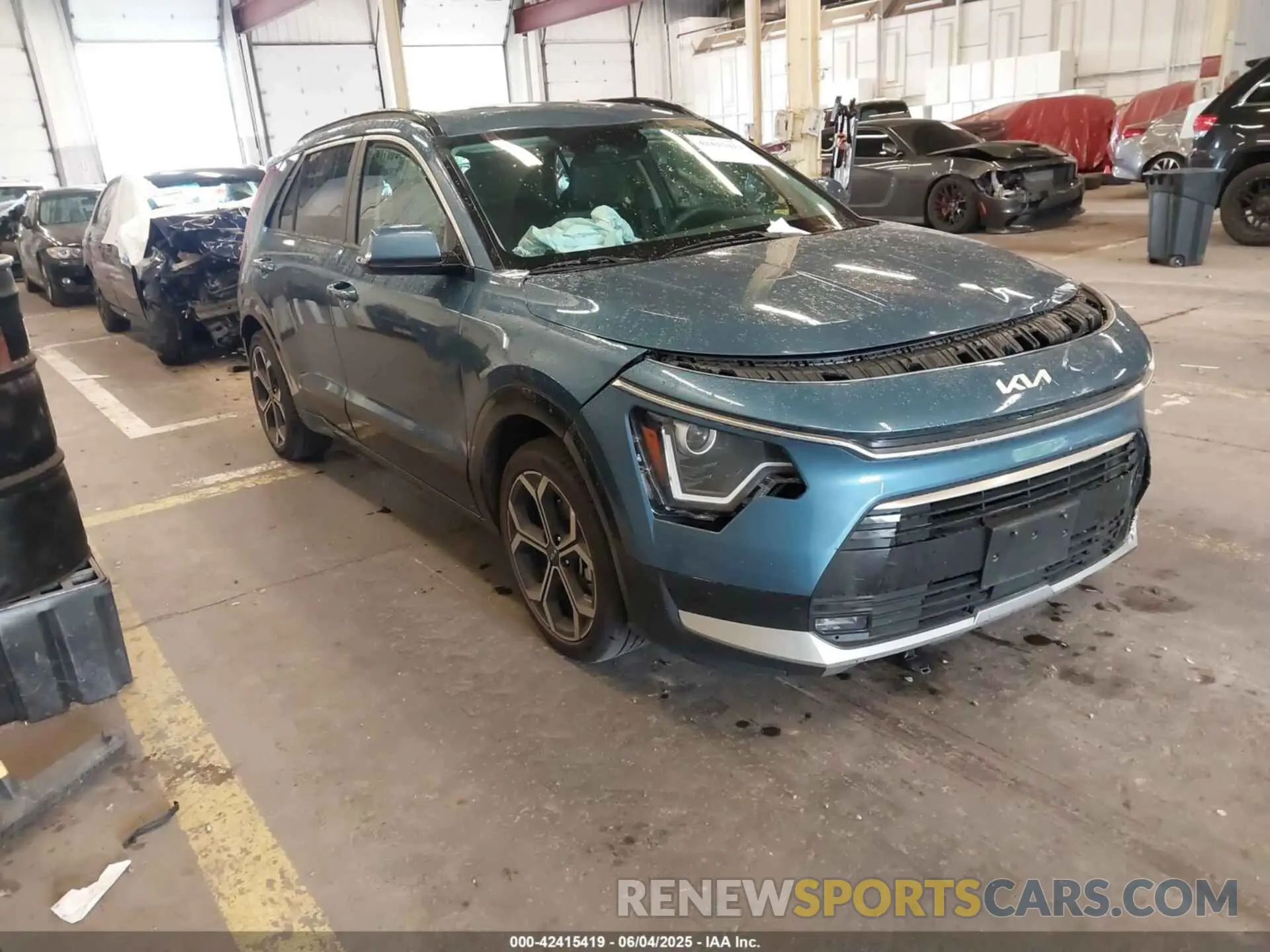 1 fotografías del automóvil dañado KNDCR3LE2R5143687 KIA NIRO 2024