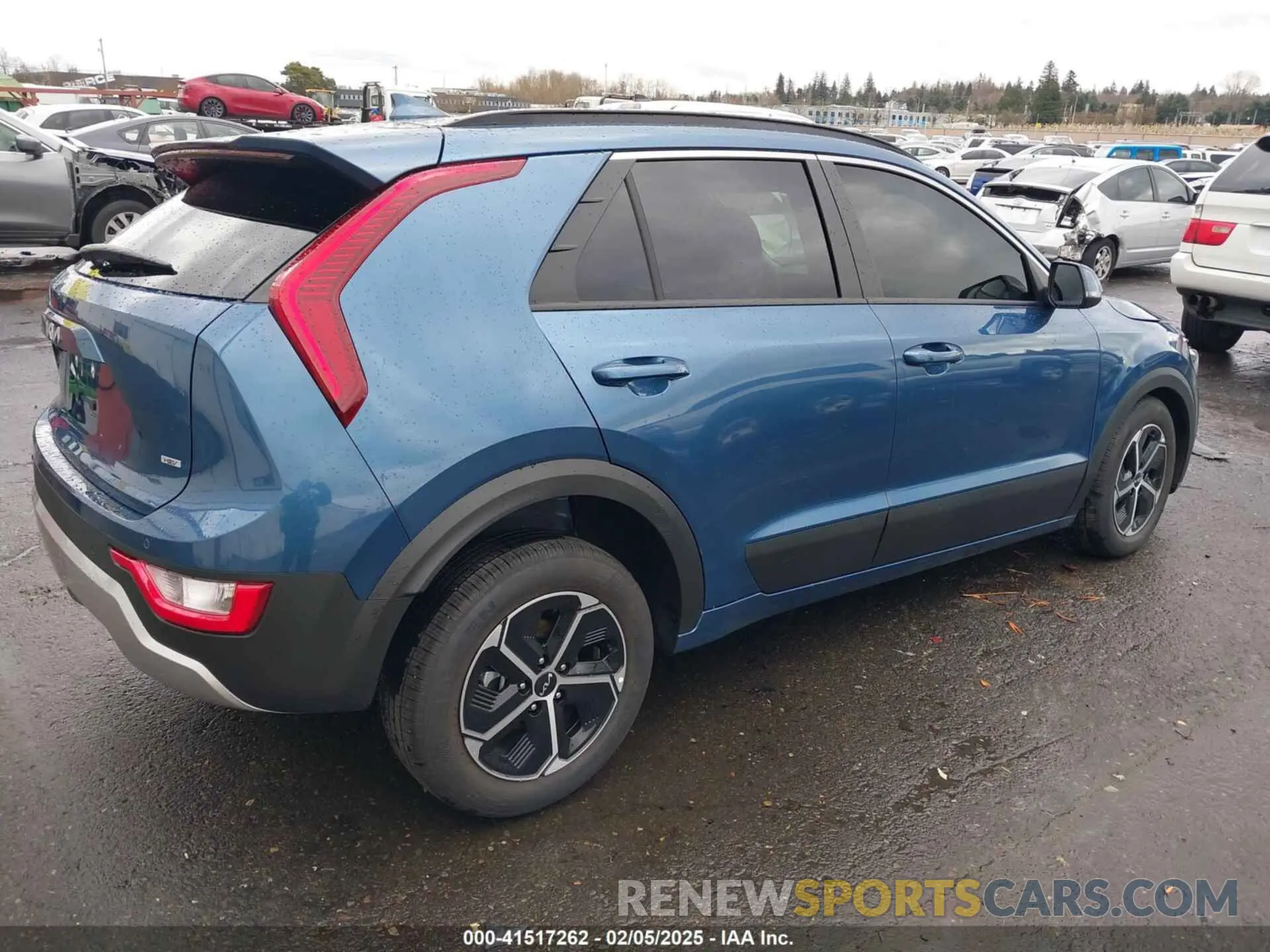 4 fotografías del automóvil dañado KNDCR3LE2R5189956 KIA NIRO 2024