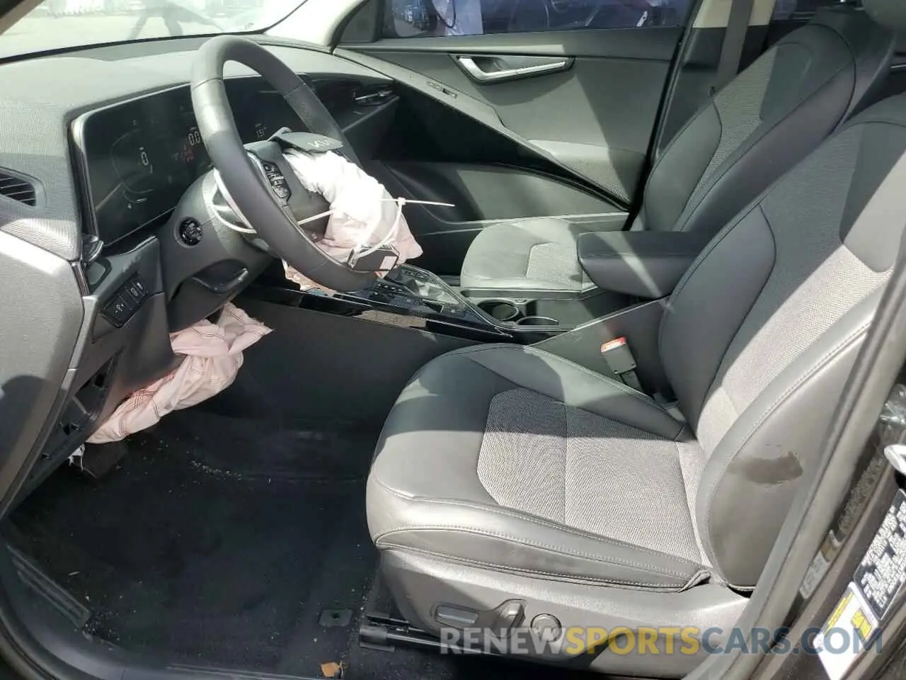 7 fotografías del automóvil dañado KNDCR3LE5R5187389 KIA NIRO 2024
