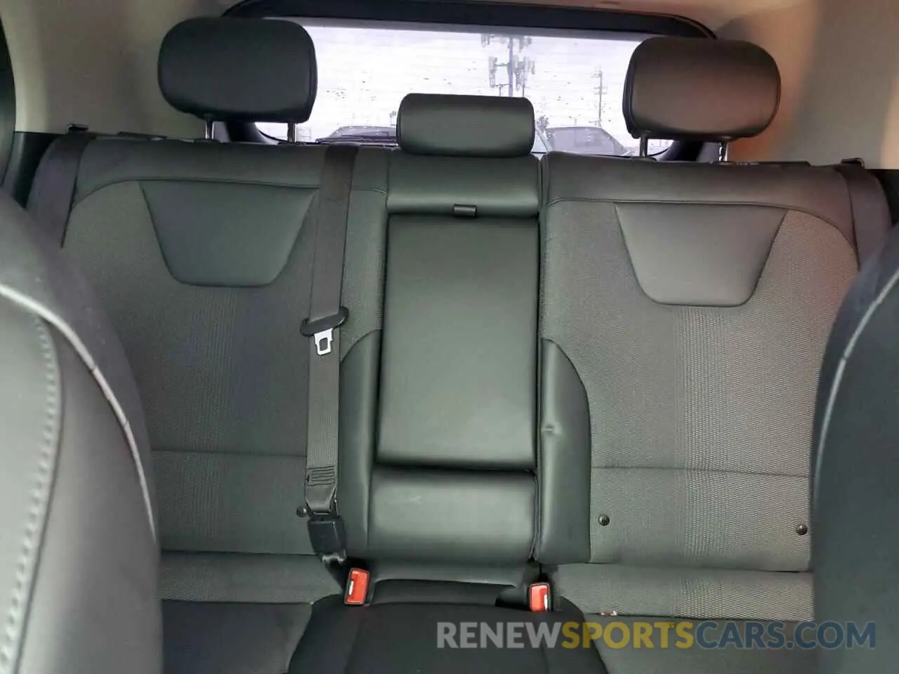 10 fotografías del automóvil dañado KNDCR3LE6R5156796 KIA NIRO 2024