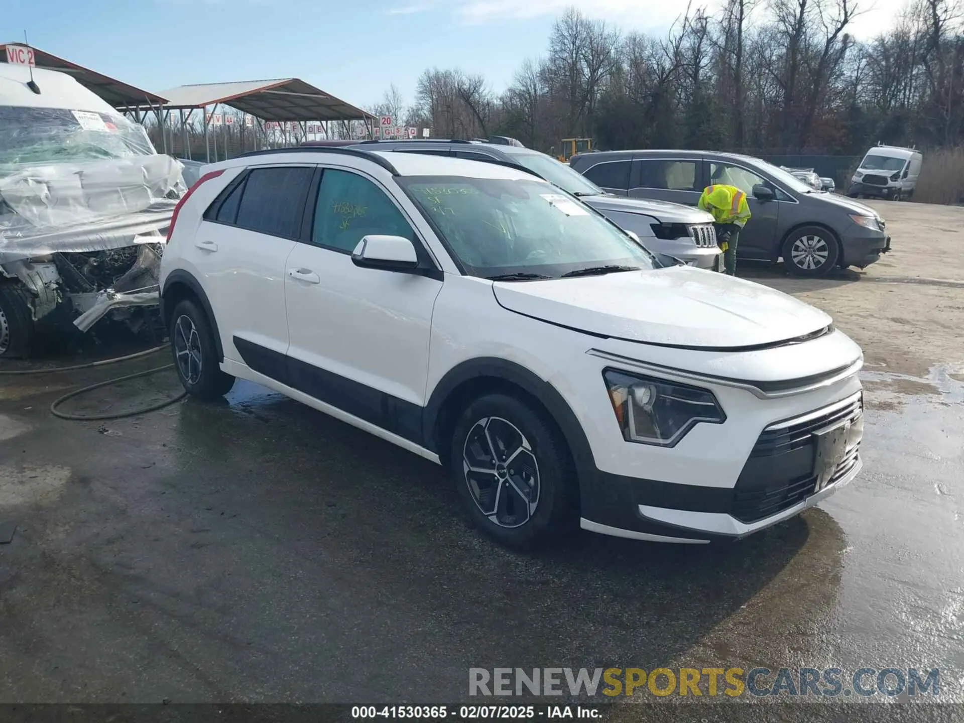1 fotografías del automóvil dañado KNDCR3LE6R5186753 KIA NIRO 2024