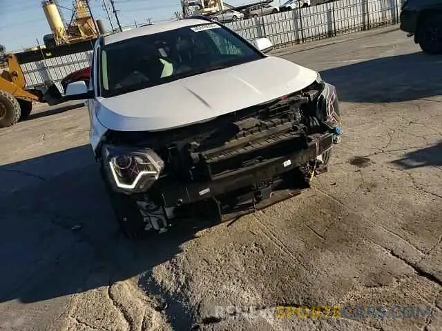 10 fotografías del automóvil dañado KNDCR3LE7R5148948 KIA NIRO 2024