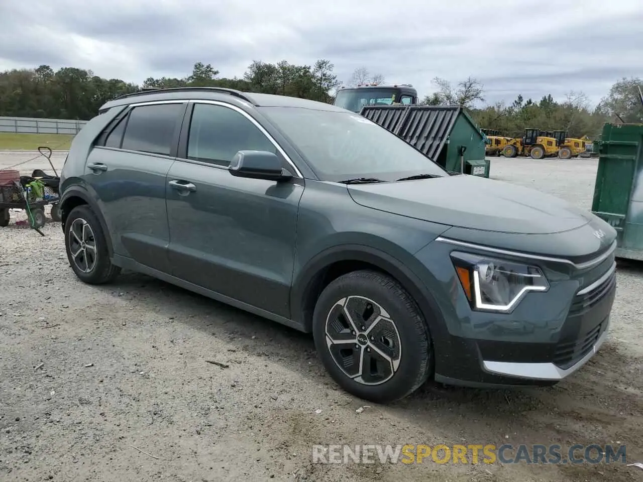 4 fotografías del automóvil dañado KNDCR3LE9R5203738 KIA NIRO 2024