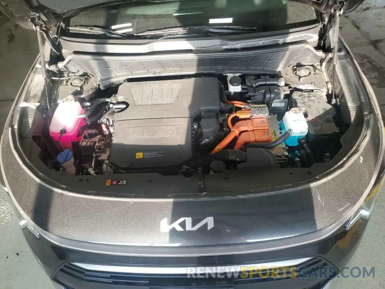 11 fotografías del automóvil dañado KNDCS3LF0R5189094 KIA NIRO 2024