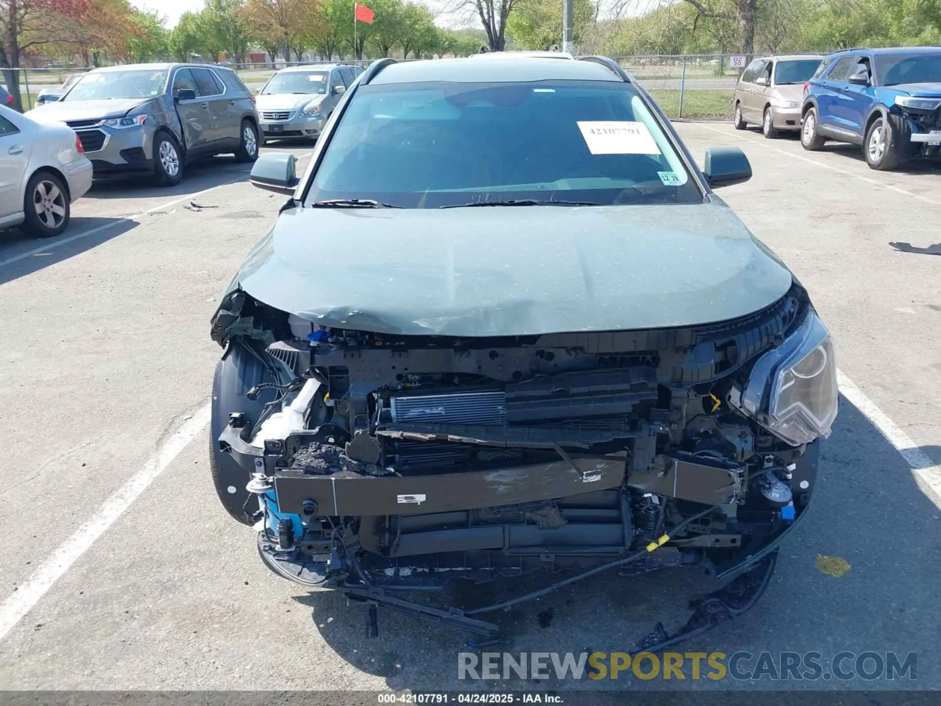 13 fotografías del automóvil dañado KNDCR3LE7S5234184 KIA NIRO 2025