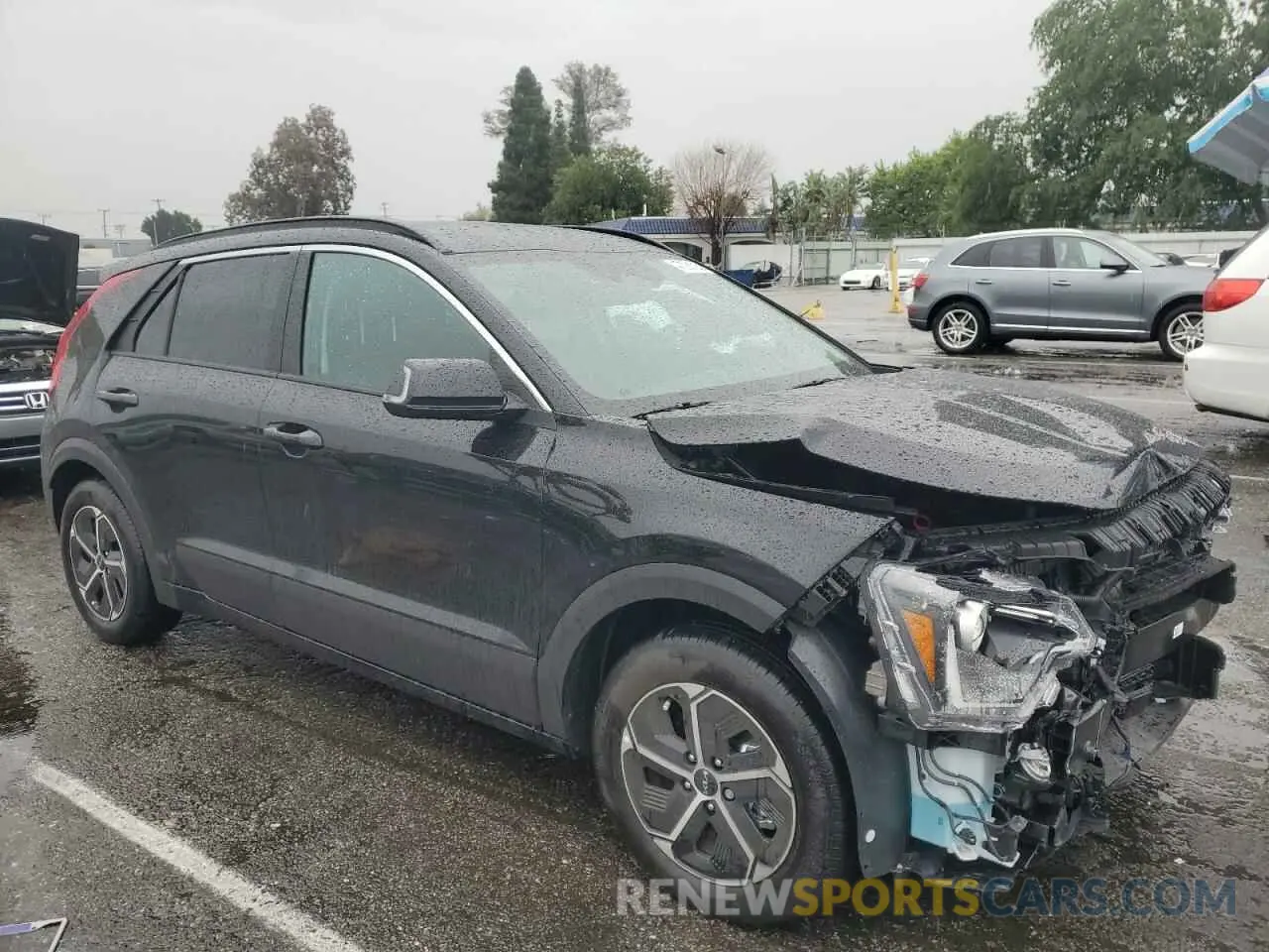 4 fotografías del automóvil dañado KNDCS3LF9S5239657 KIA NIRO 2025
