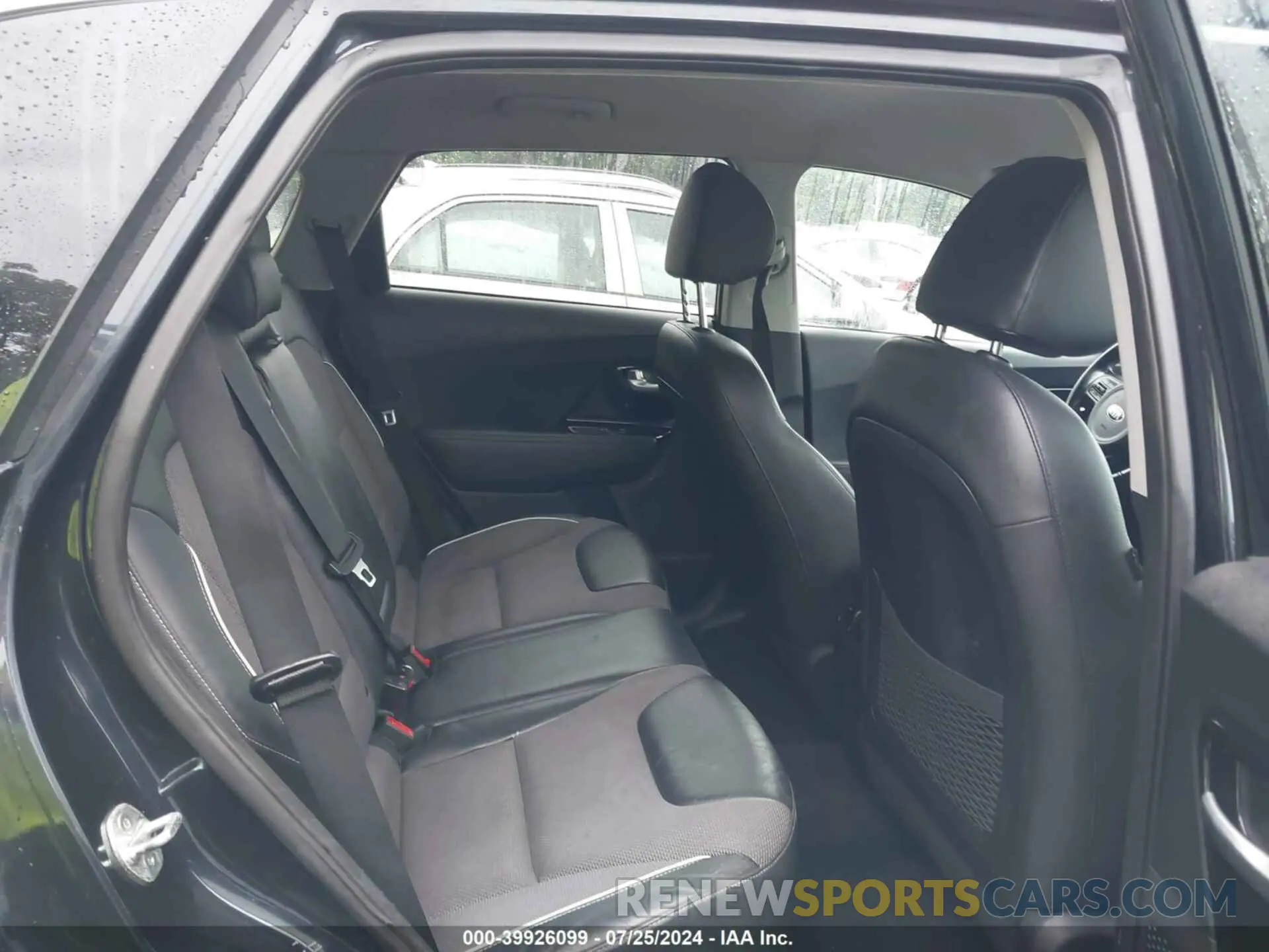 8 fotografías del automóvil dañado KNDCC3LG0K5024433 KIA NIRO EV 2019