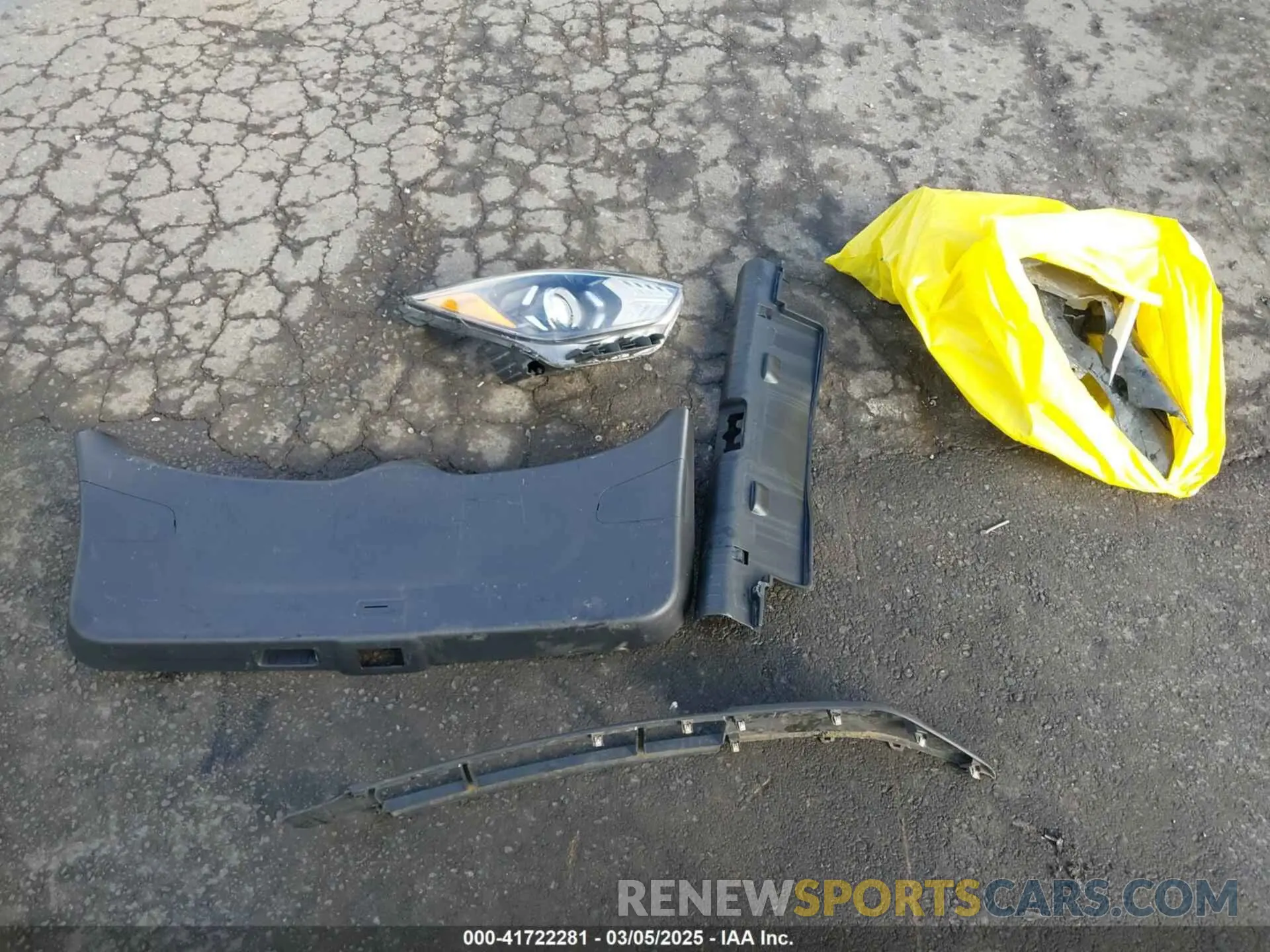 12 fotografías del automóvil dañado KNDCC3LG9L5055729 KIA NIRO EV 2020
