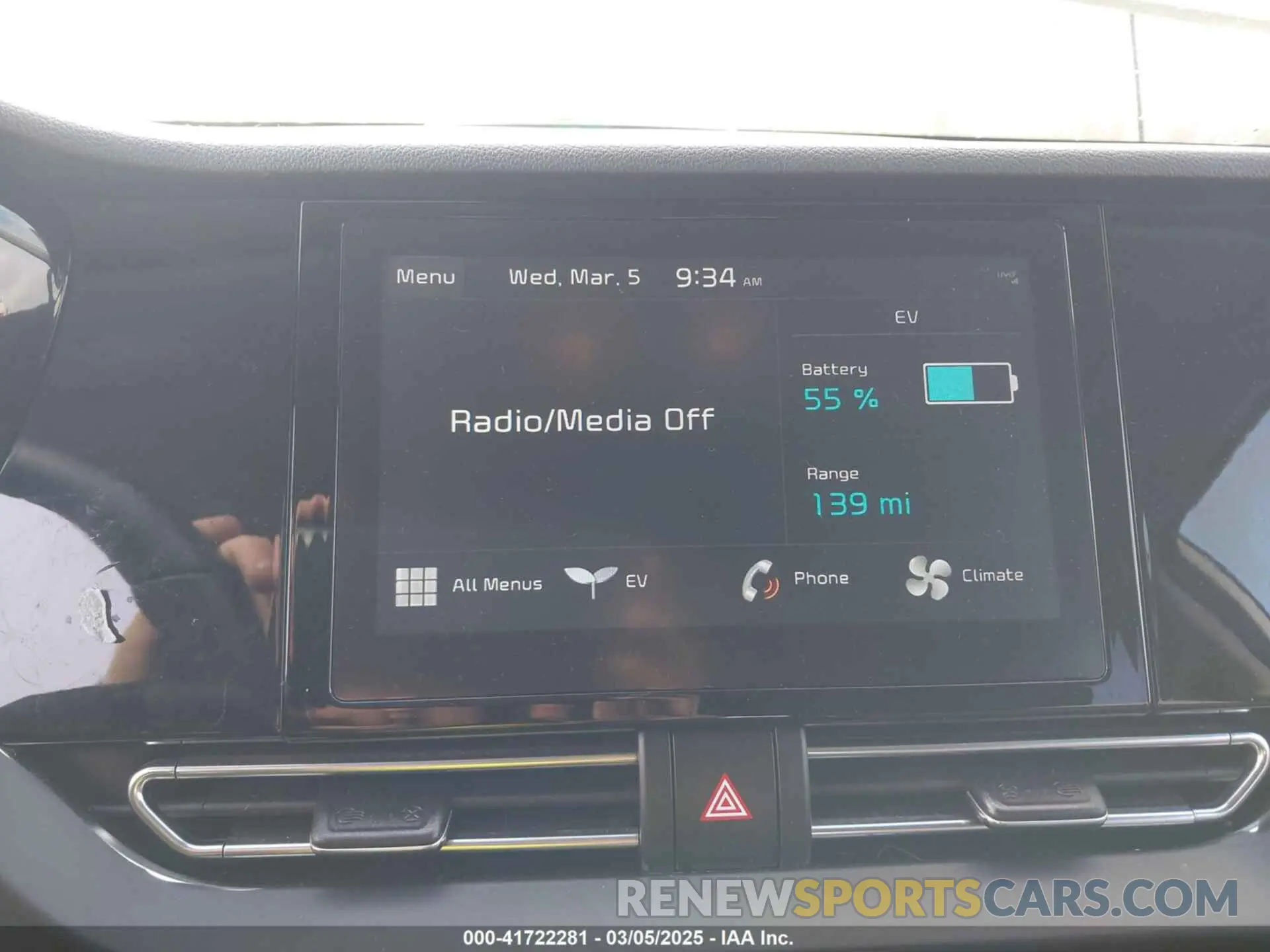 19 fotografías del automóvil dañado KNDCC3LG9L5055729 KIA NIRO EV 2020