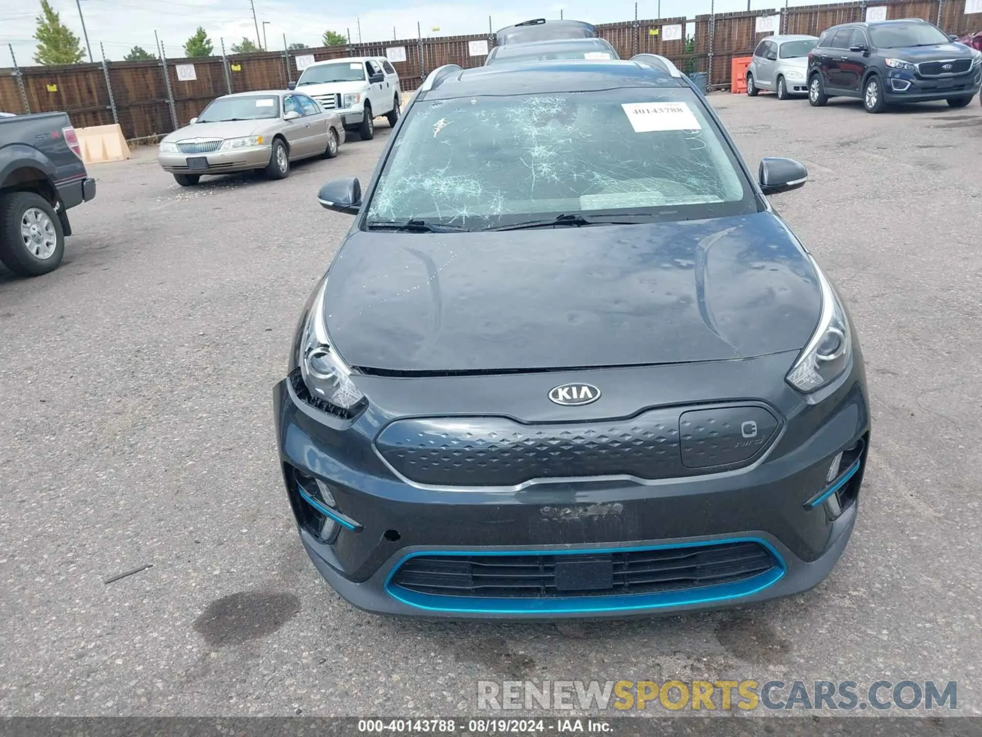 12 fotografías del automóvil dañado KNDCE3LG9L5071276 KIA NIRO EV 2020