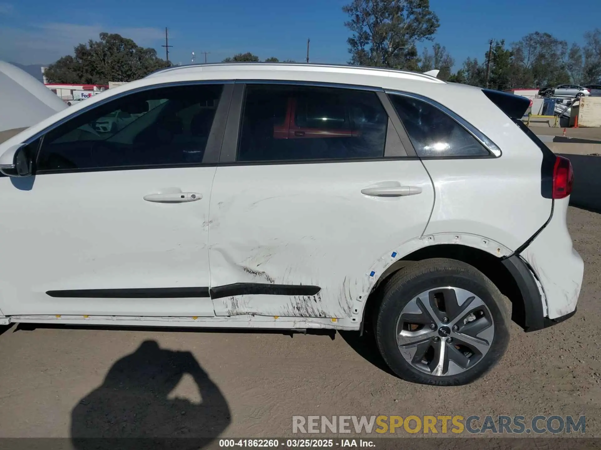 6 fotografías del automóvil dañado KNDCC3LG1N5160736 KIA NIRO EV 2022