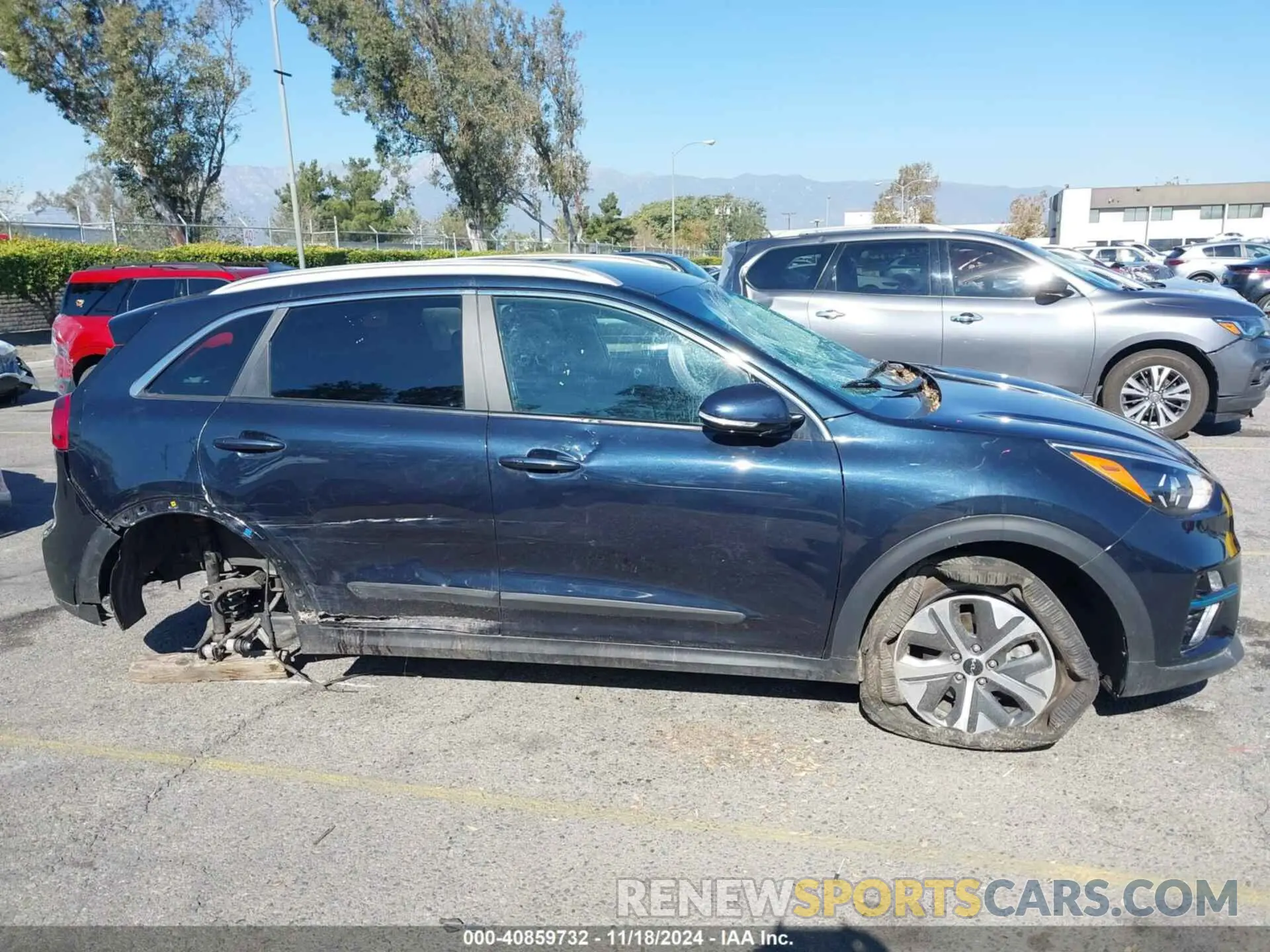 12 fotografías del automóvil dañado KNDCC3LG5N5118148 KIA NIRO EV 2022