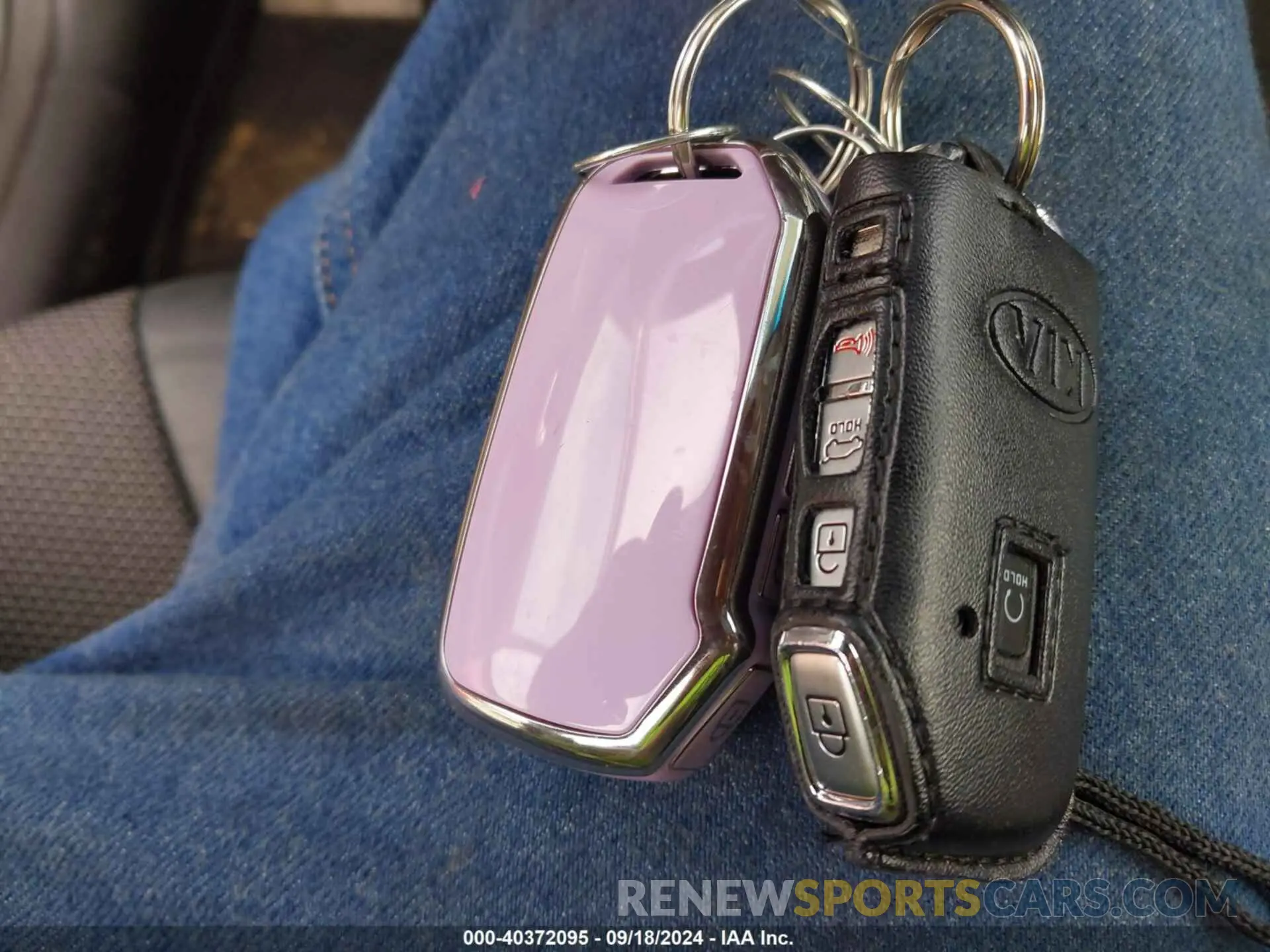 11 fotografías del automóvil dañado KNDCC3LG6N5140918 KIA NIRO EV 2022