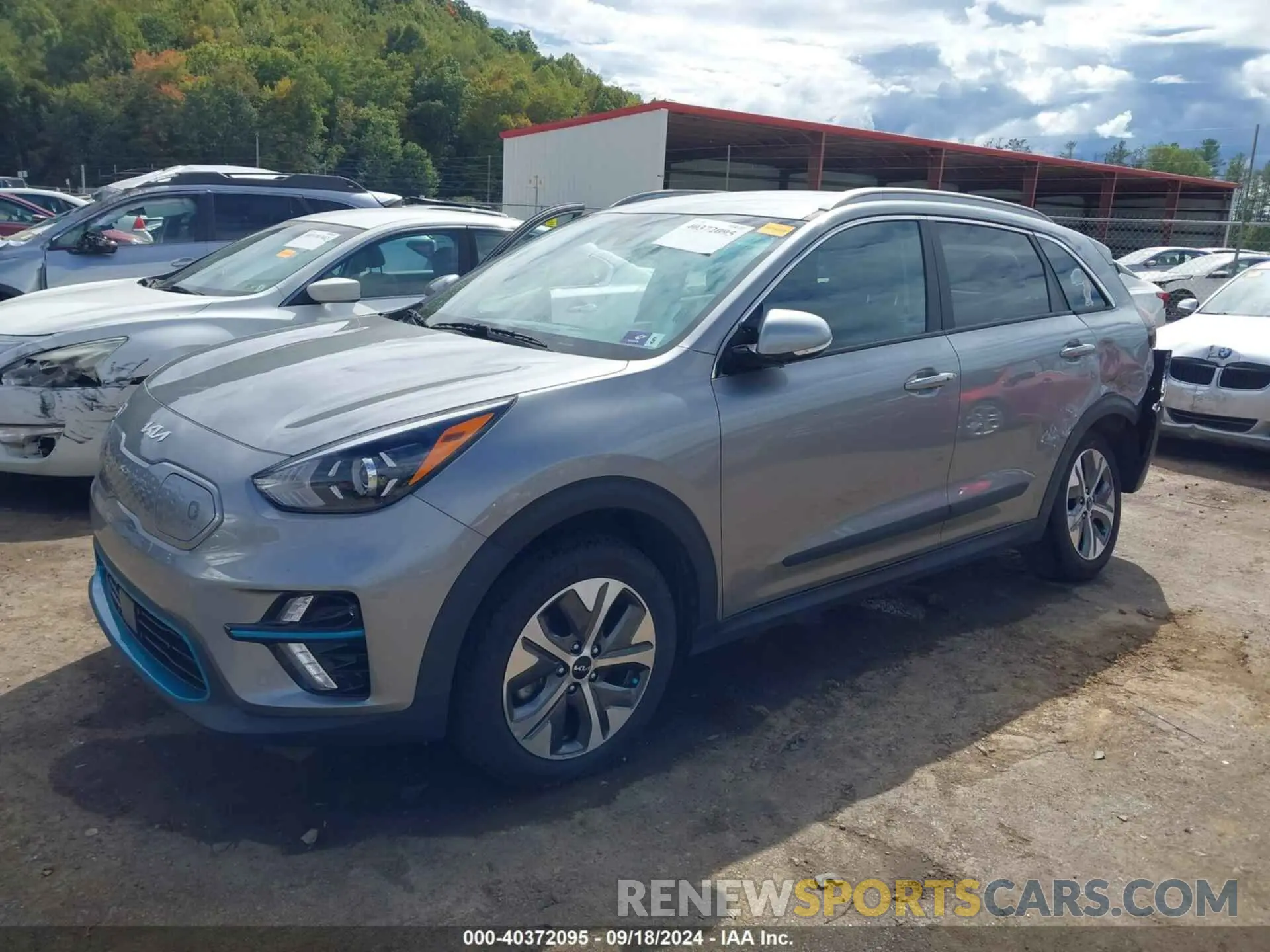 2 fotografías del automóvil dañado KNDCC3LG6N5140918 KIA NIRO EV 2022