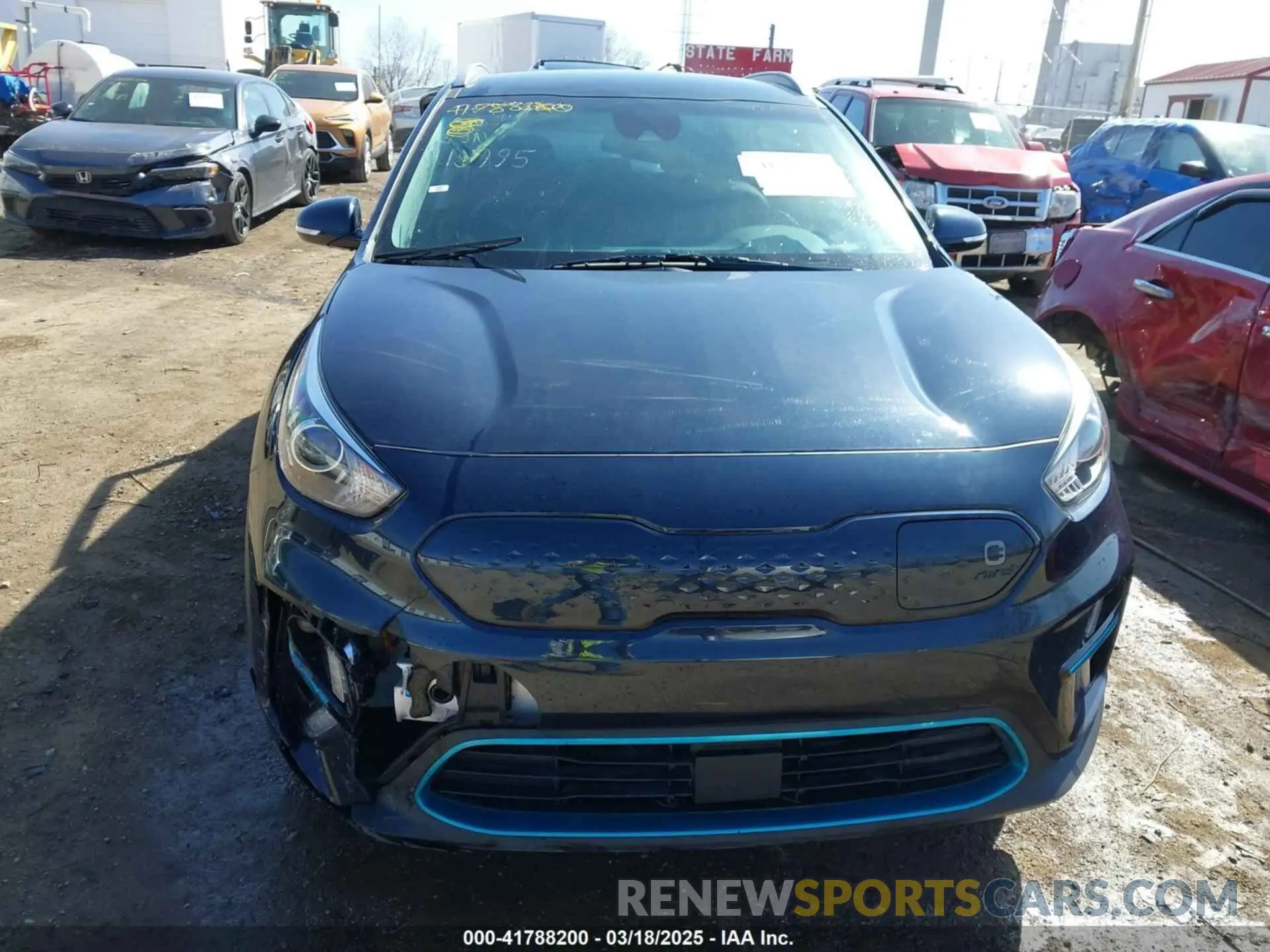 11 fotografías del automóvil dañado KNDCC3LG9N5115995 KIA NIRO EV 2022