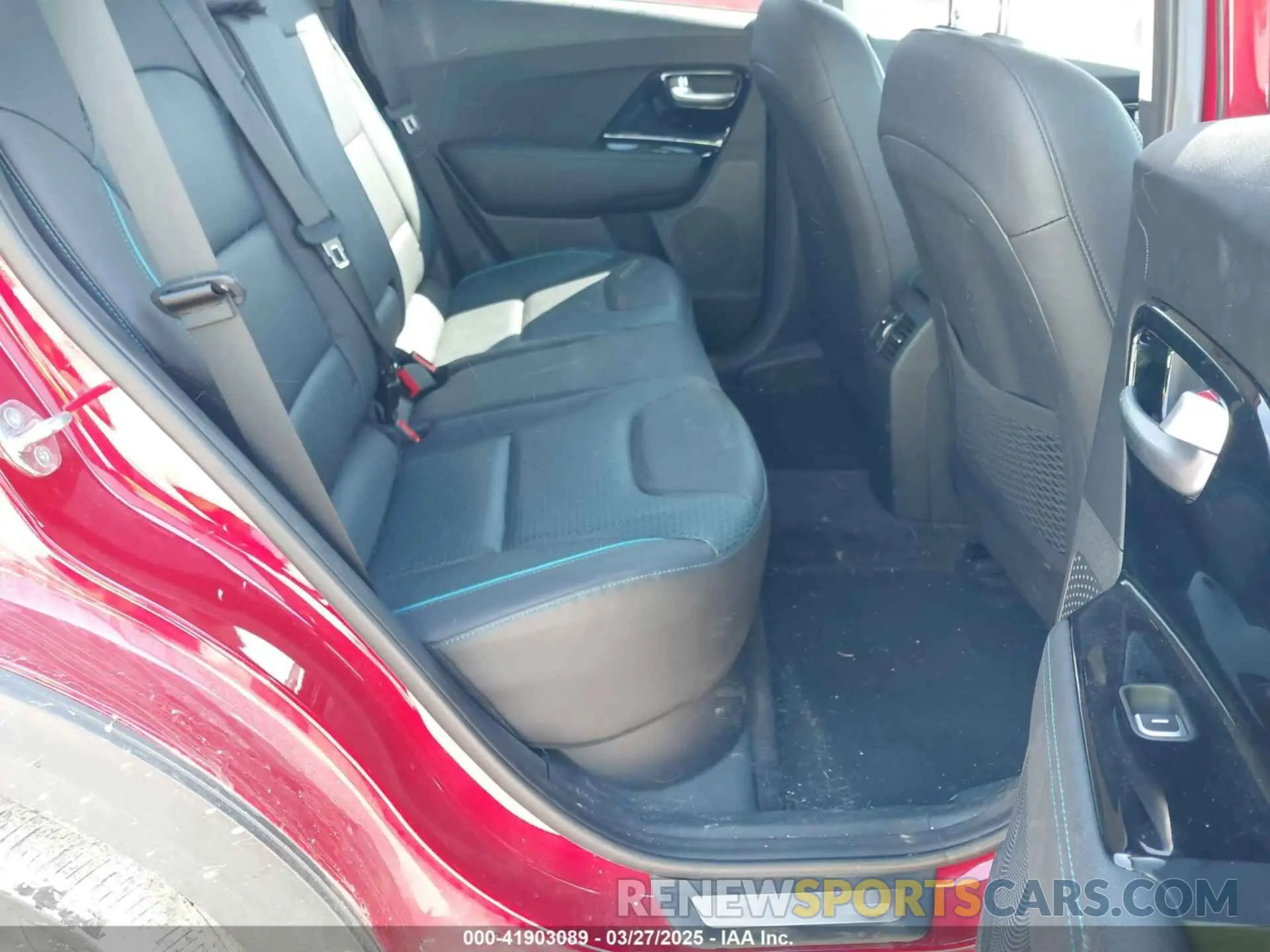 8 fotografías del automóvil dañado KNDCE3LG5N5146588 KIA NIRO EV 2022