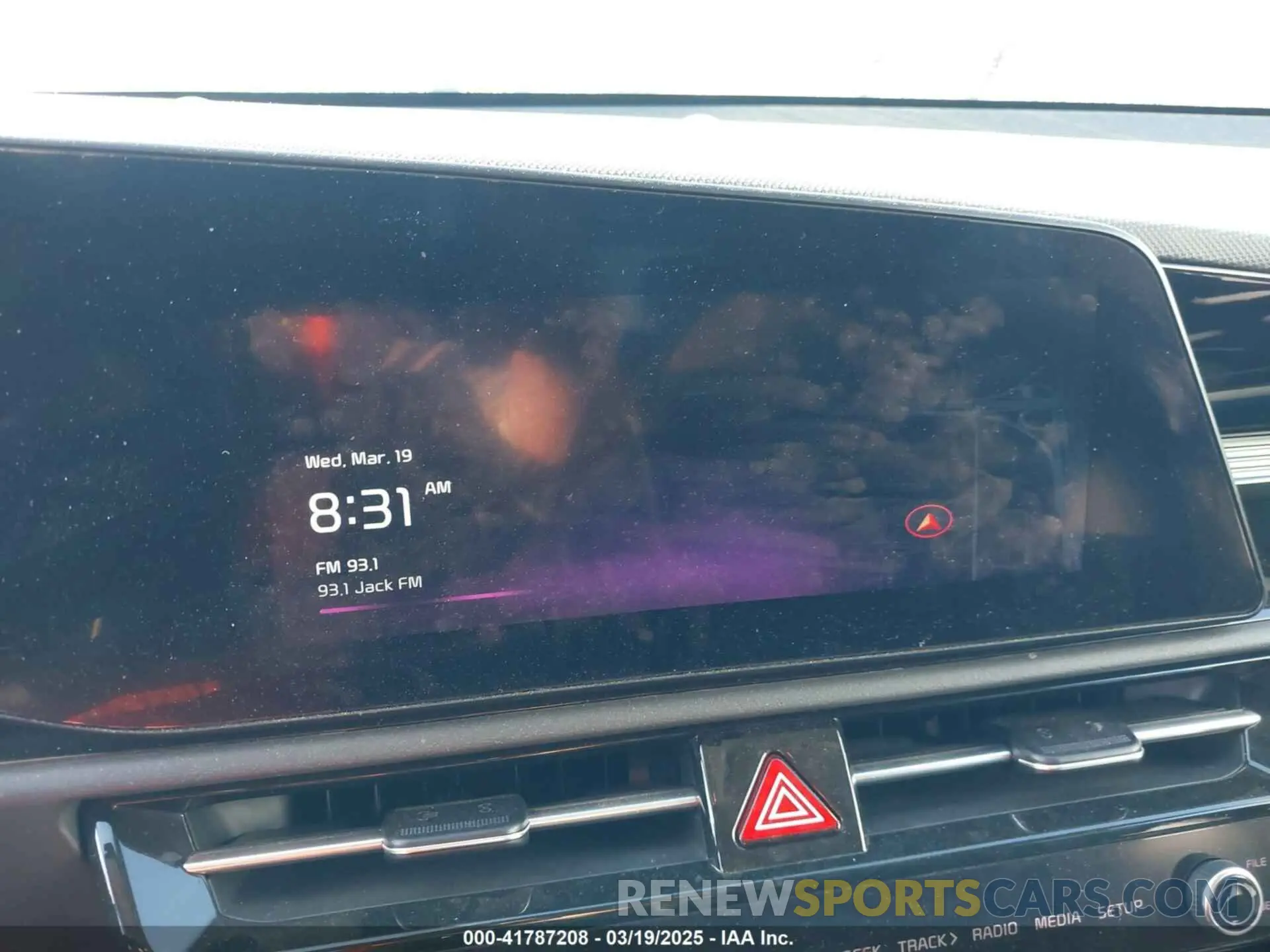 18 fotografías del automóvil dañado KNDCR3L17P5041943 KIA NIRO EV 2023
