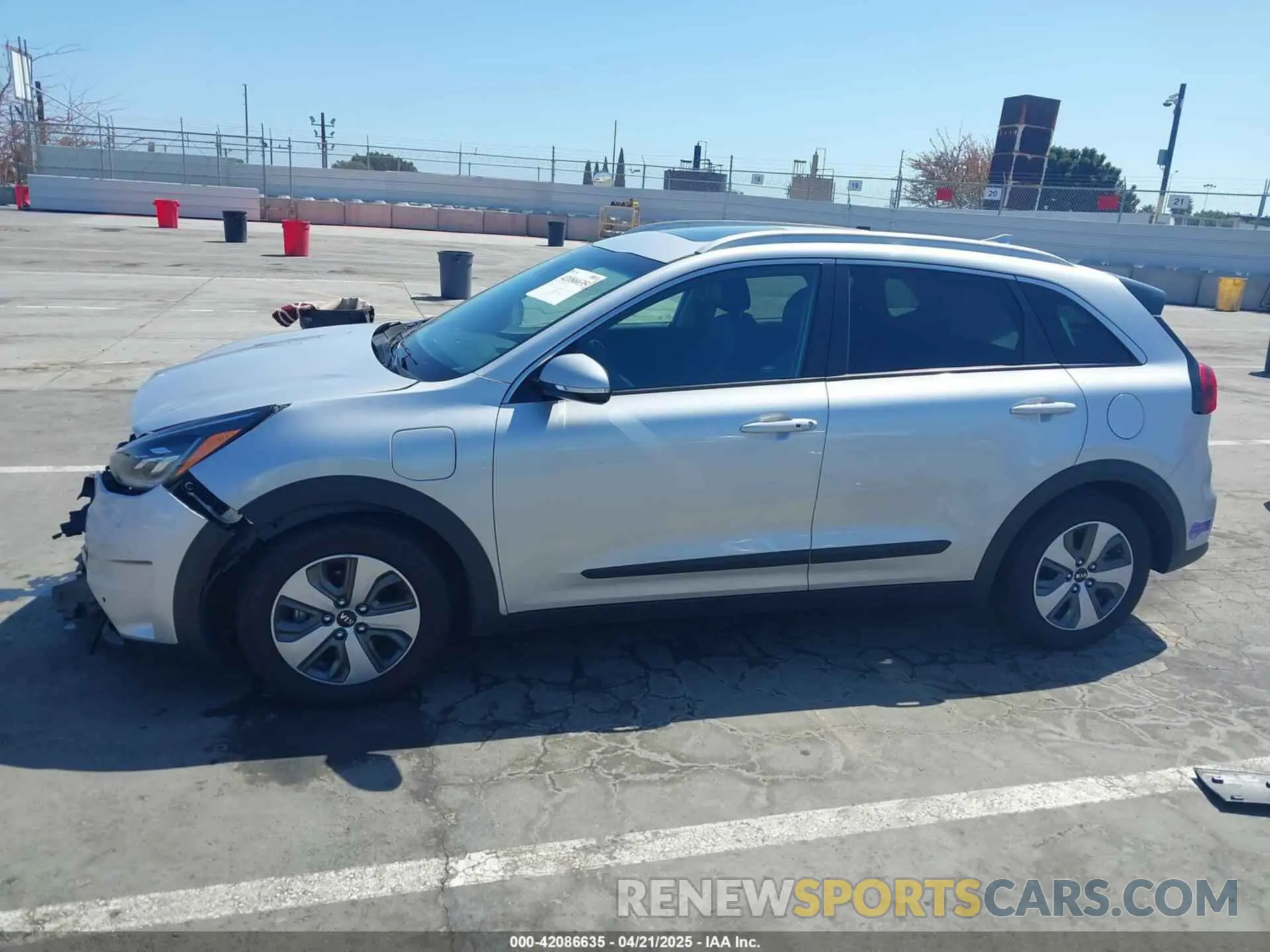 15 fotografías del automóvil dañado KNDCC3LD8K5315199 KIA NIRO PLUG-IN HYBRID 2019