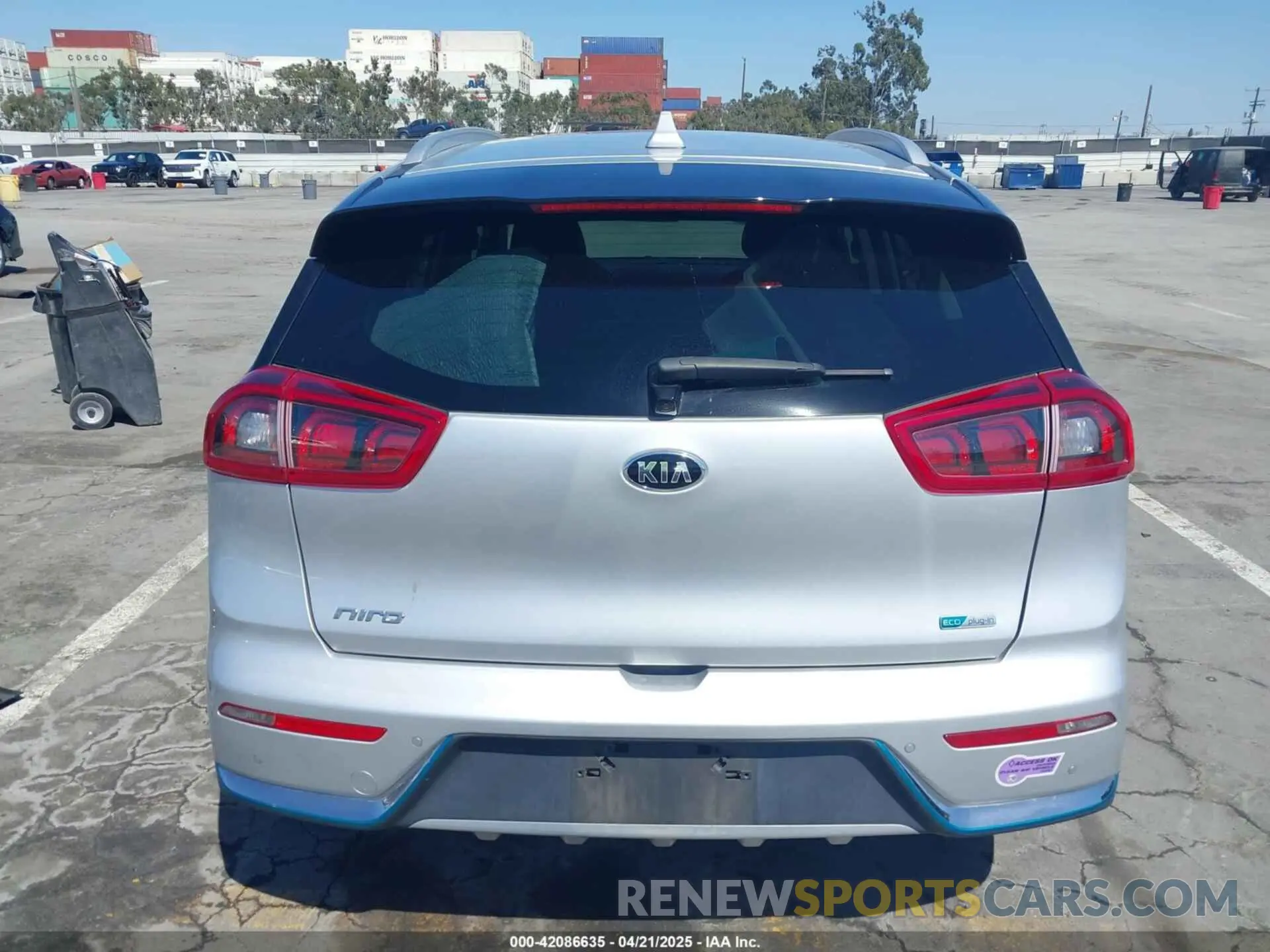 17 fotografías del automóvil dañado KNDCC3LD8K5315199 KIA NIRO PLUG-IN HYBRID 2019