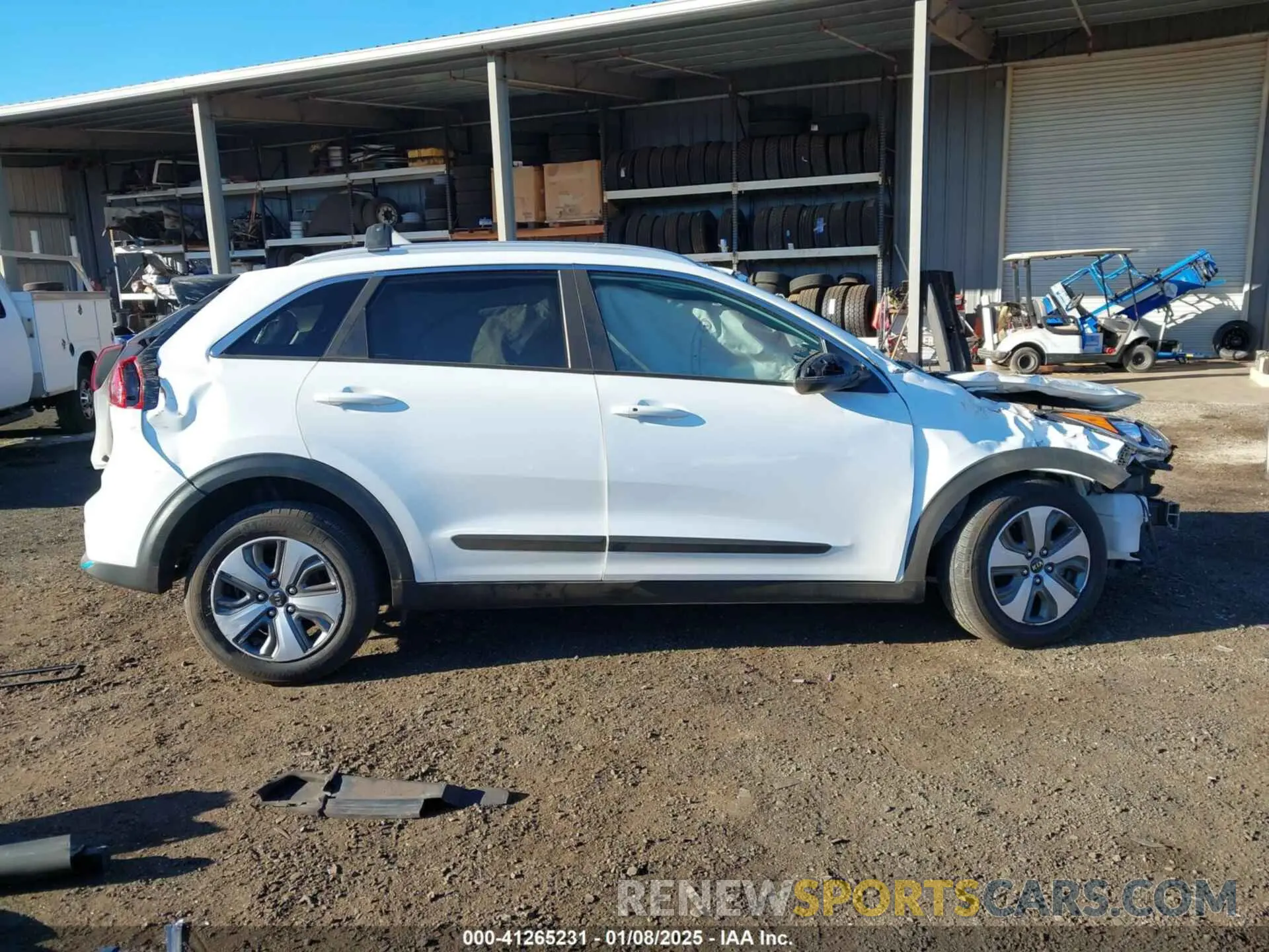 13 fotografías del automóvil dañado KNDCM3LD0K5283166 KIA NIRO PLUG-IN HYBRID 2019