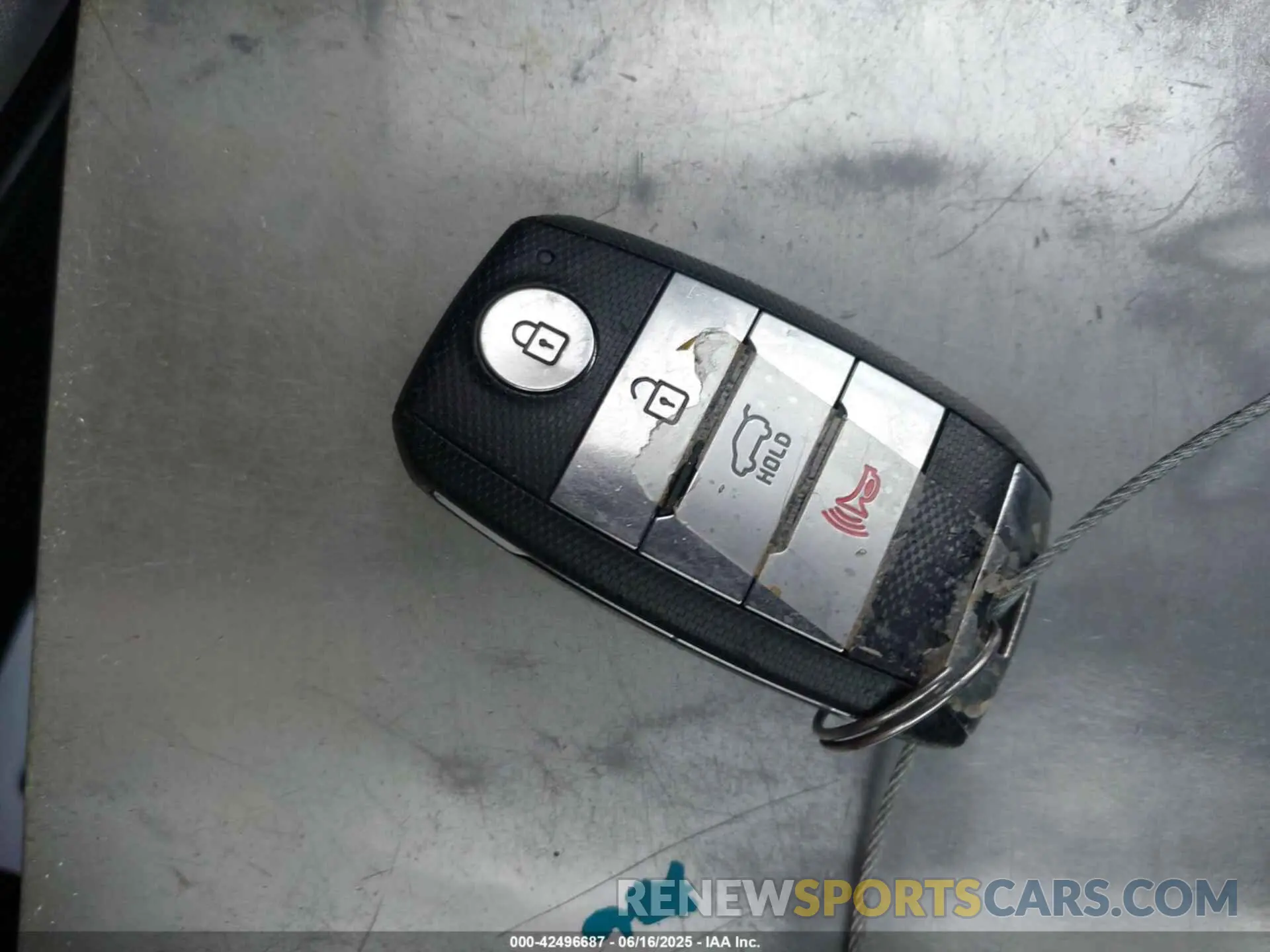 11 fotografías del automóvil dañado KNDCM3LD1K5266201 KIA NIRO PLUG-IN HYBRID 2019