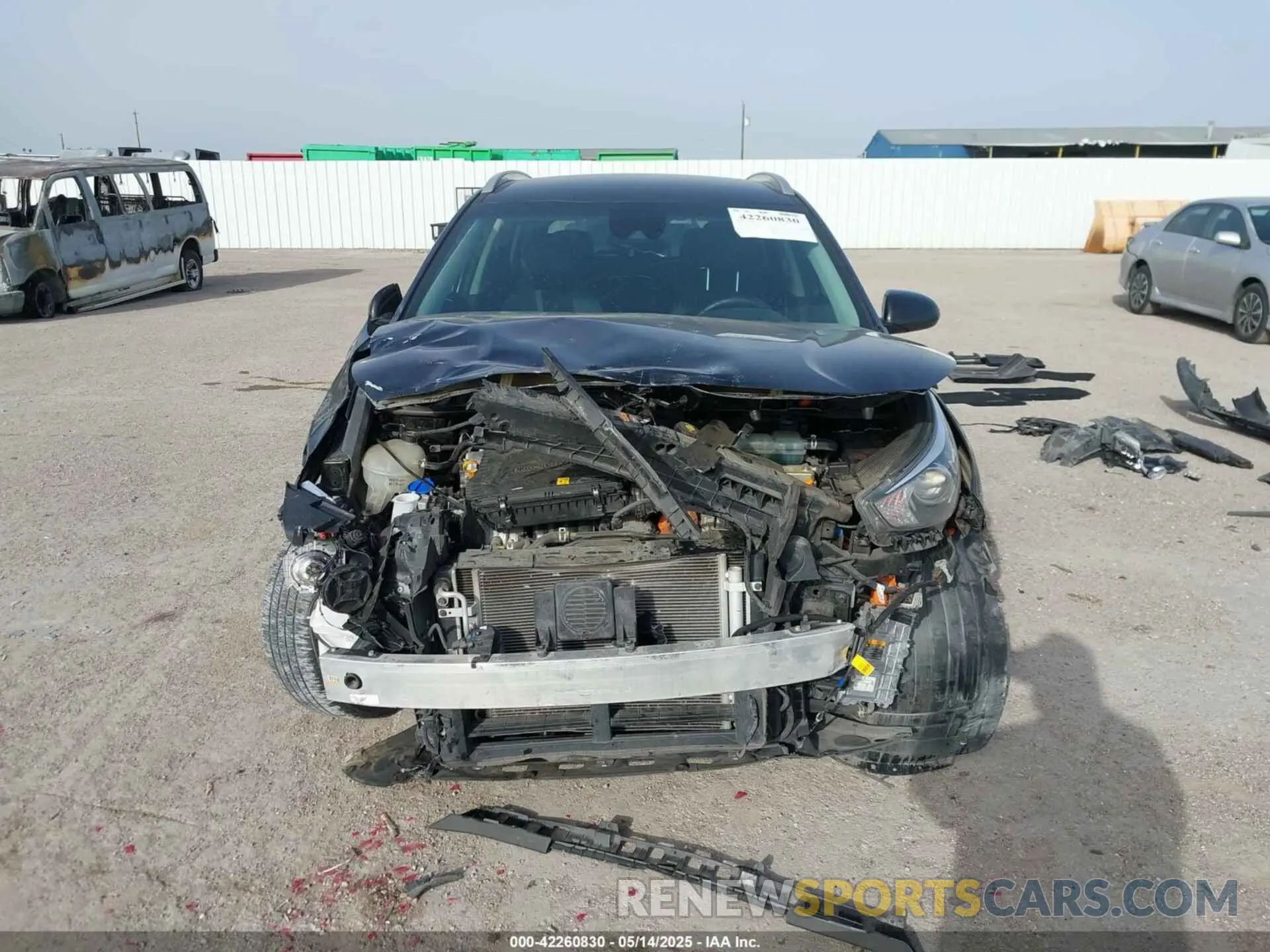 13 fotografías del automóvil dañado KNDCM3LD5L5391204 KIA NIRO PLUG-IN HYBRID 2020