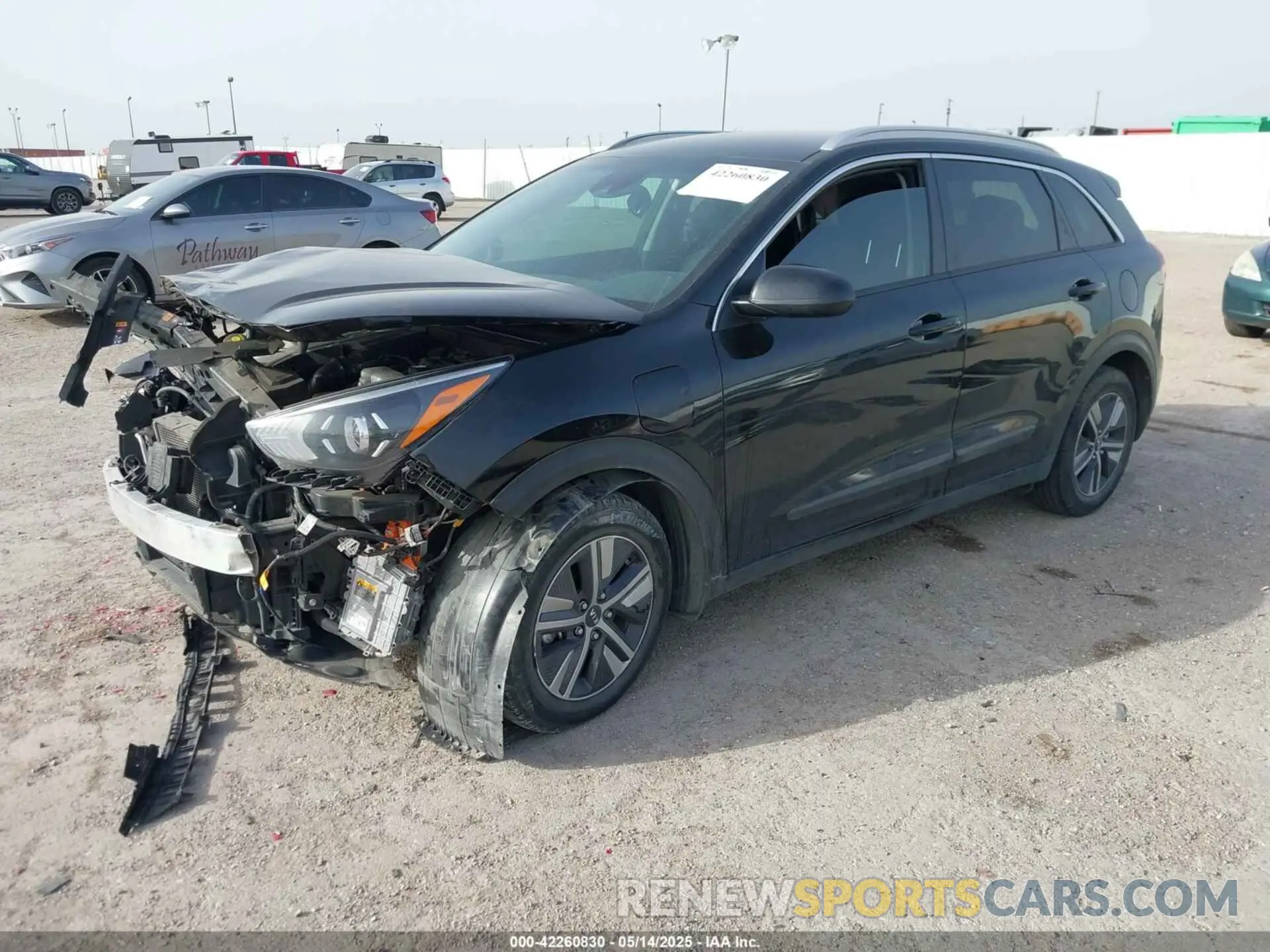 2 fotografías del automóvil dañado KNDCM3LD5L5391204 KIA NIRO PLUG-IN HYBRID 2020