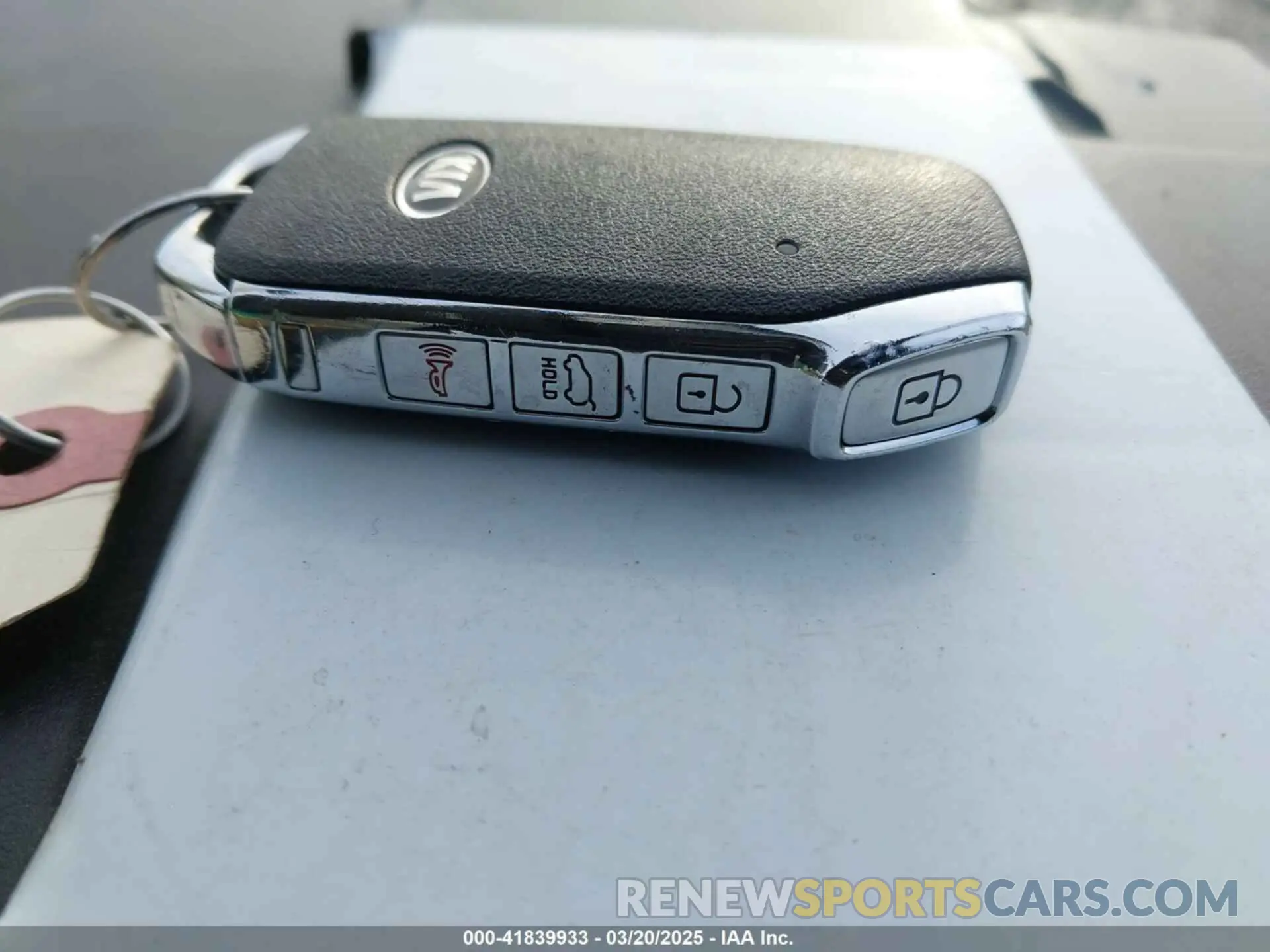 11 fotografías del automóvil dañado KNDCM3LD8L5443876 KIA NIRO PLUG-IN HYBRID 2020