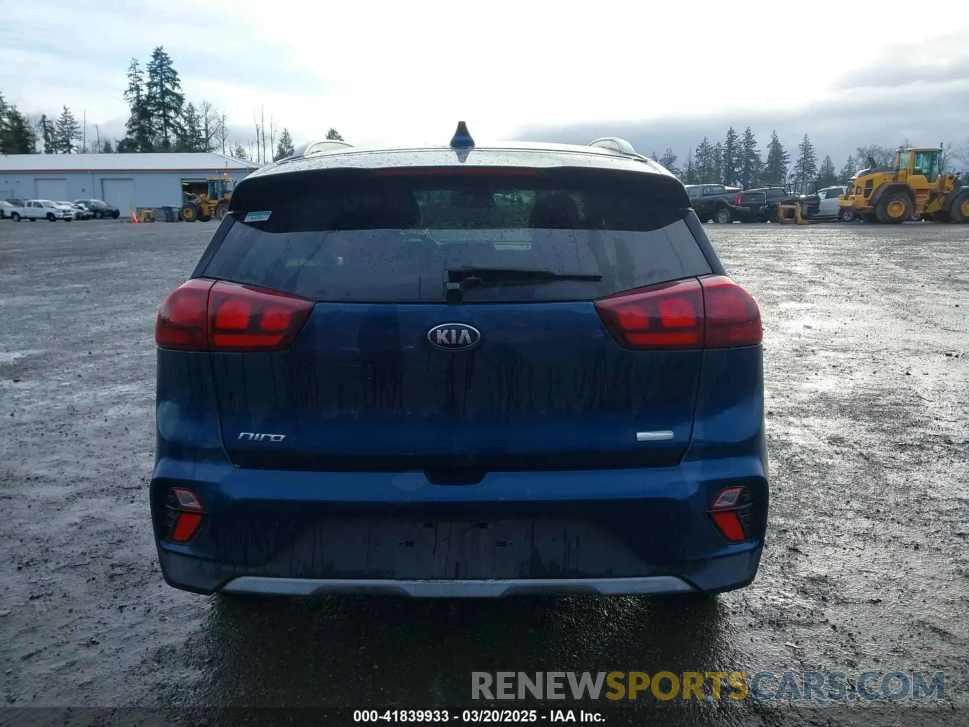 17 fotografías del automóvil dañado KNDCM3LD8L5443876 KIA NIRO PLUG-IN HYBRID 2020