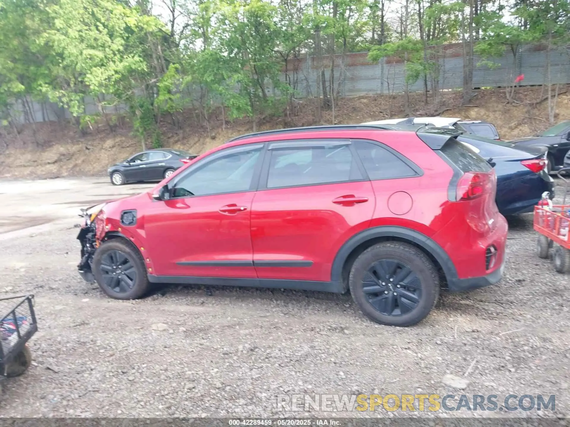 14 fotografías del automóvil dañado KNDCC3LD9N5532538 KIA NIRO PLUG-IN HYBRID 2022