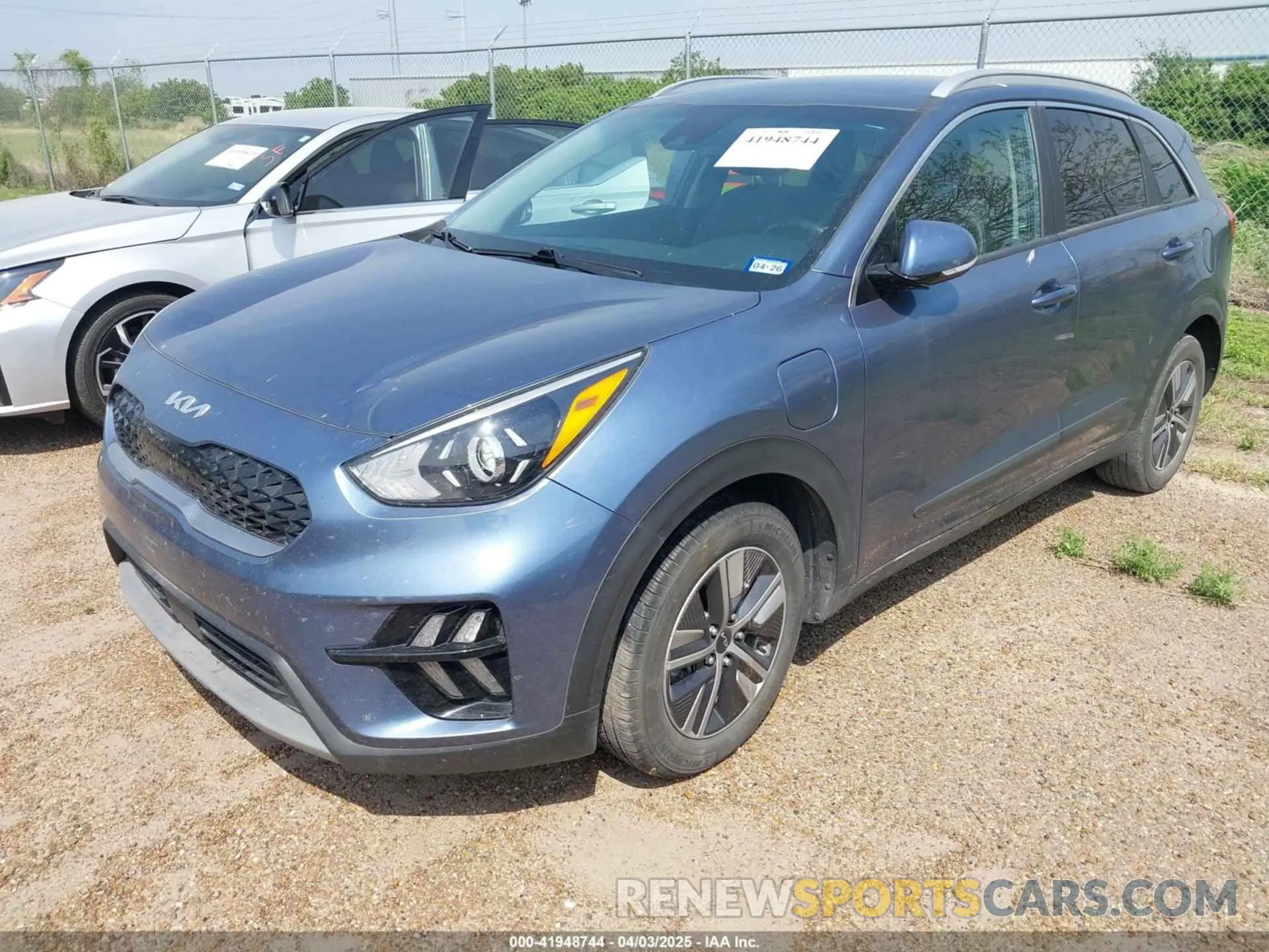 2 fotografías del automóvil dañado KNDCD3LD4N5538227 KIA NIRO PLUG-IN HYBRID 2022