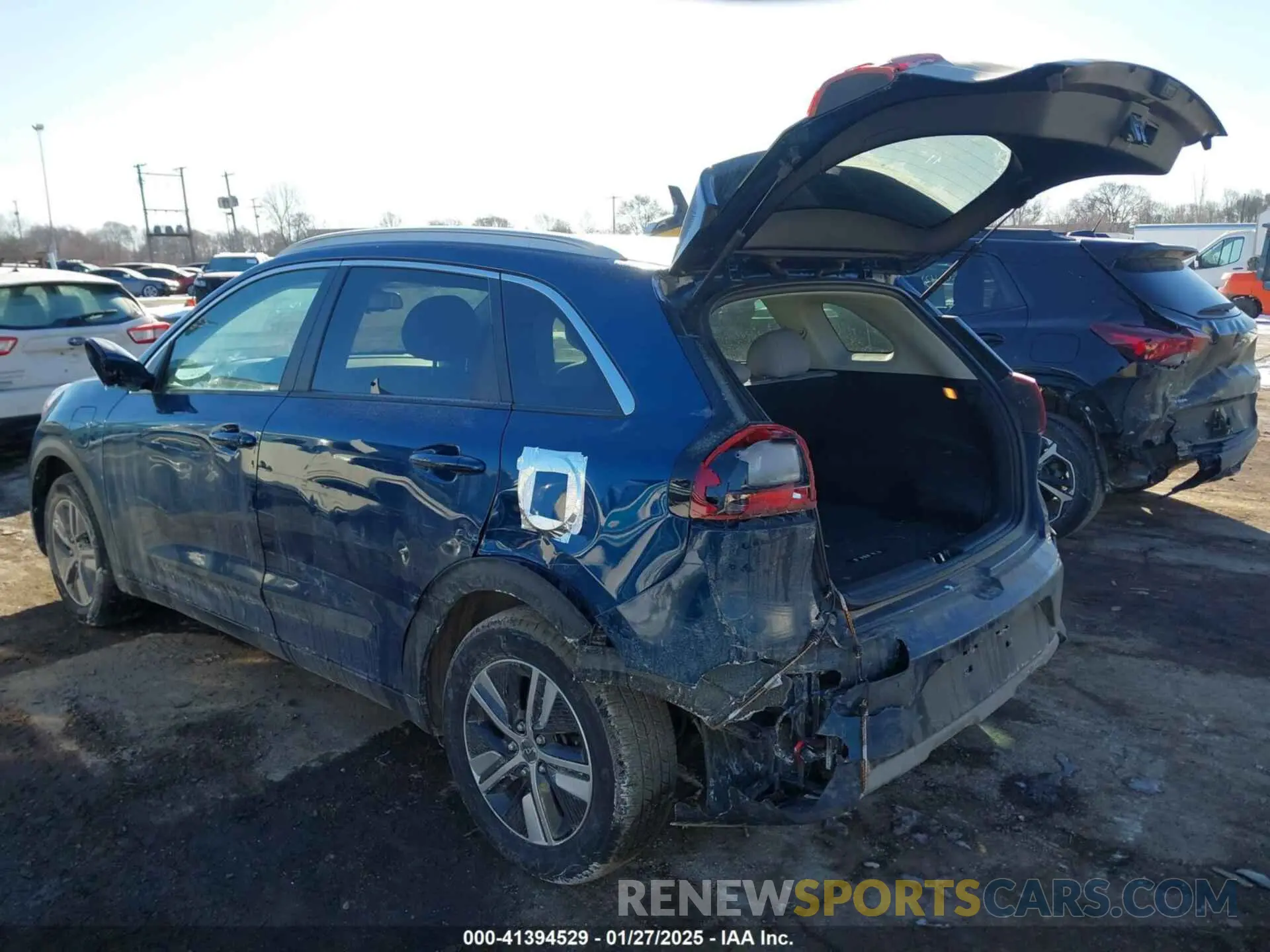 3 fotografías del automóvil dañado KNDCM3LD4N5499400 KIA NIRO PLUG-IN HYBRID 2022