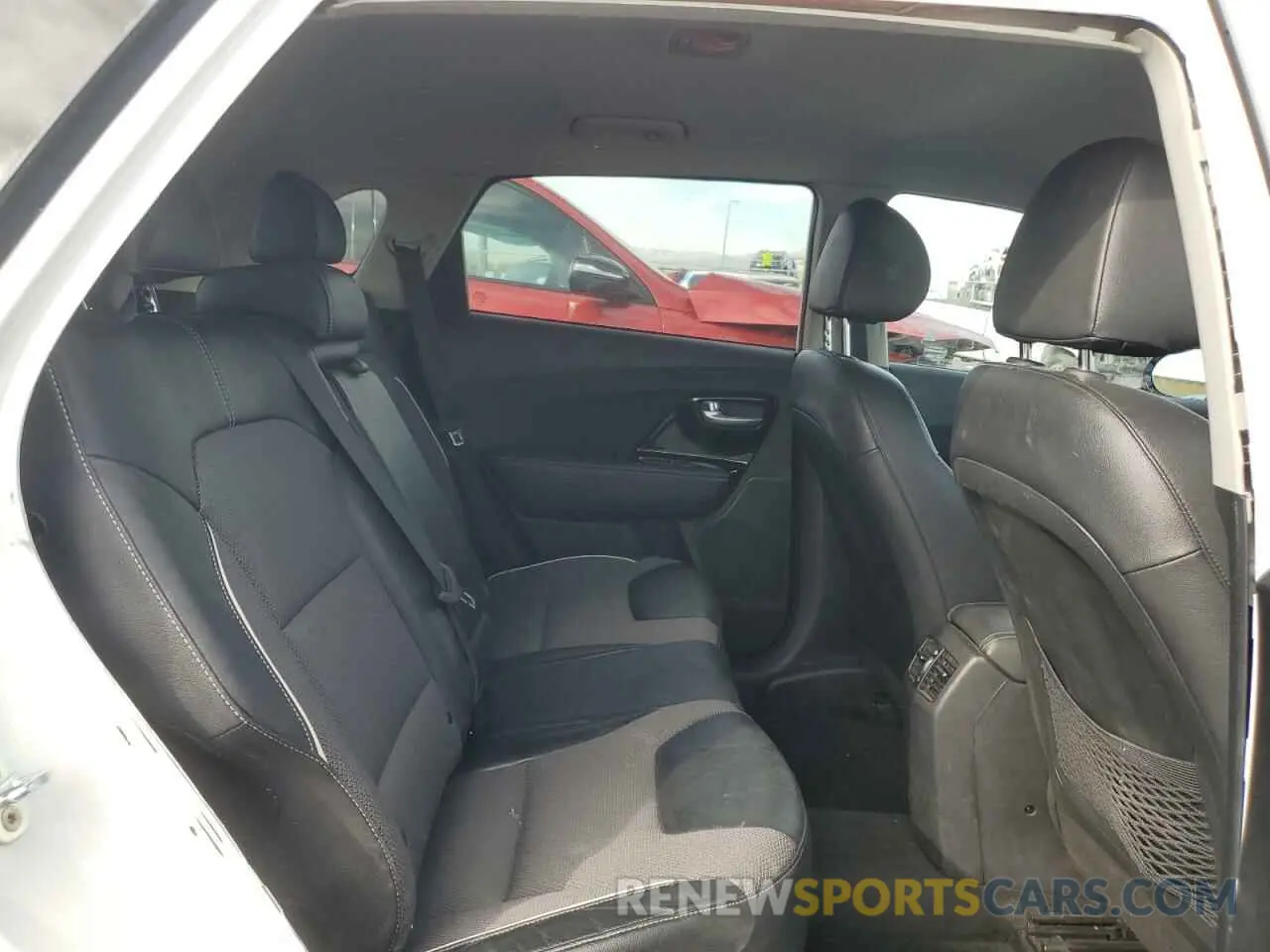 11 fotografías del automóvil dañado KNDCC3LG0N5159285 KIA NIRO S 2022