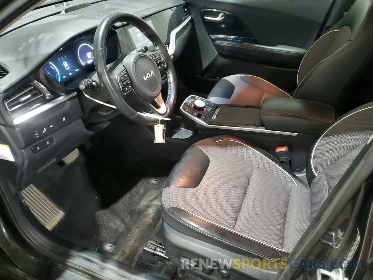7 fotografías del automóvil dañado KNDCC3LG2N5160289 KIA NIRO S 2022