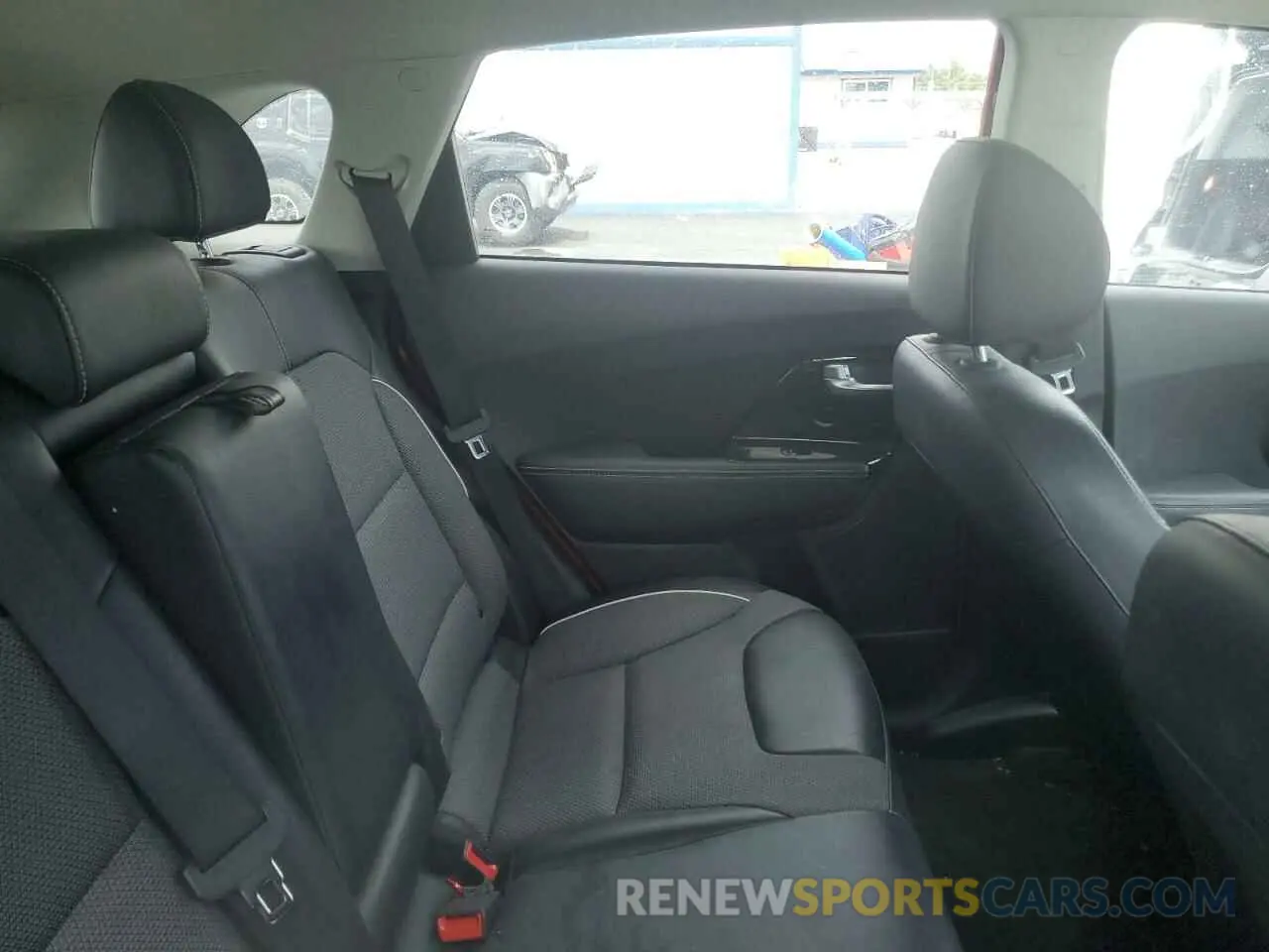 10 fotografías del automóvil dañado KNDCC3LG3N5159765 KIA NIRO S 2022