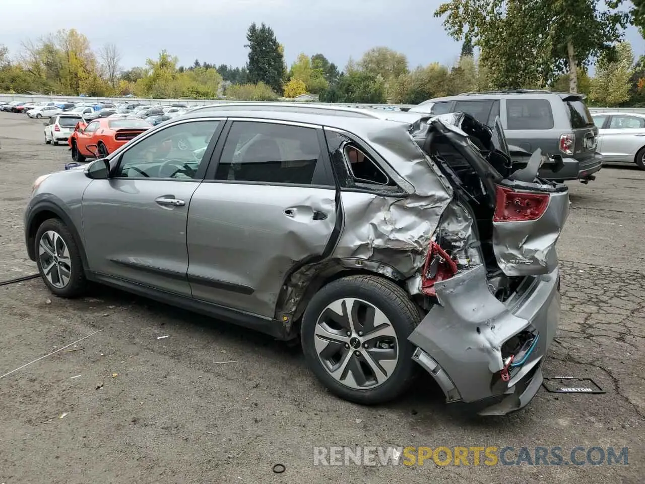 2 fotografías del automóvil dañado KNDCC3LG9N5140587 KIA NIRO S 2022