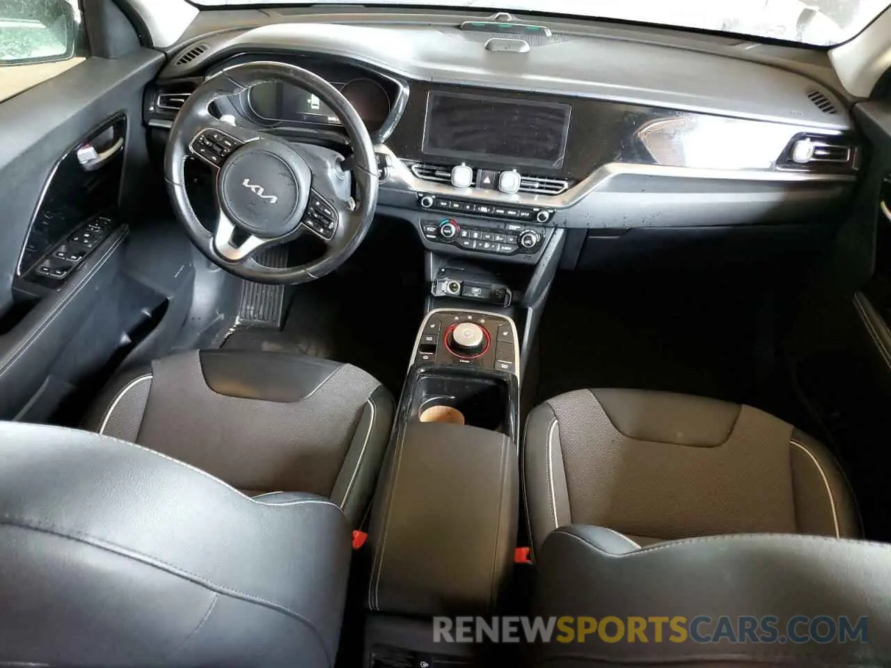 8 fotografías del automóvil dañado KNDCC3LGXN5134233 KIA NIRO S 2022