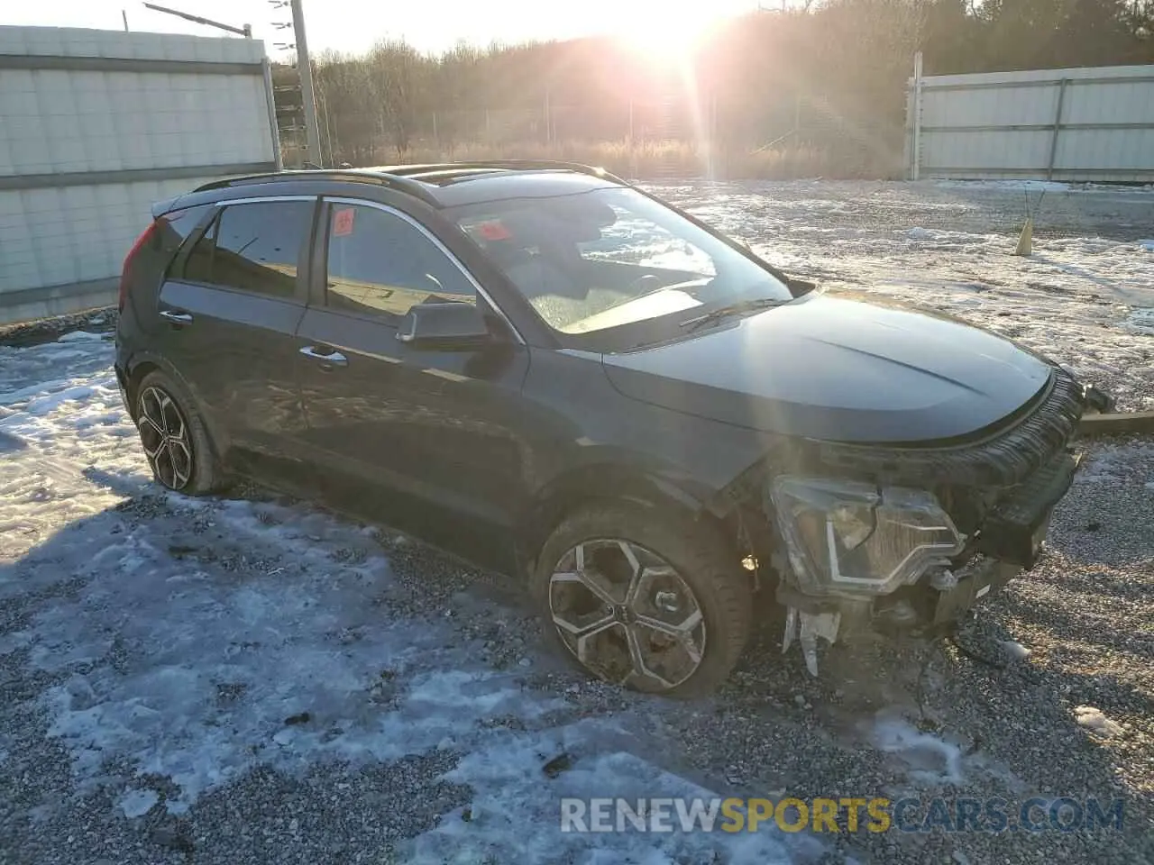 4 fotografías del automóvil dañado KNDCT3LE7P5076034 KIA NIRO SX 2023