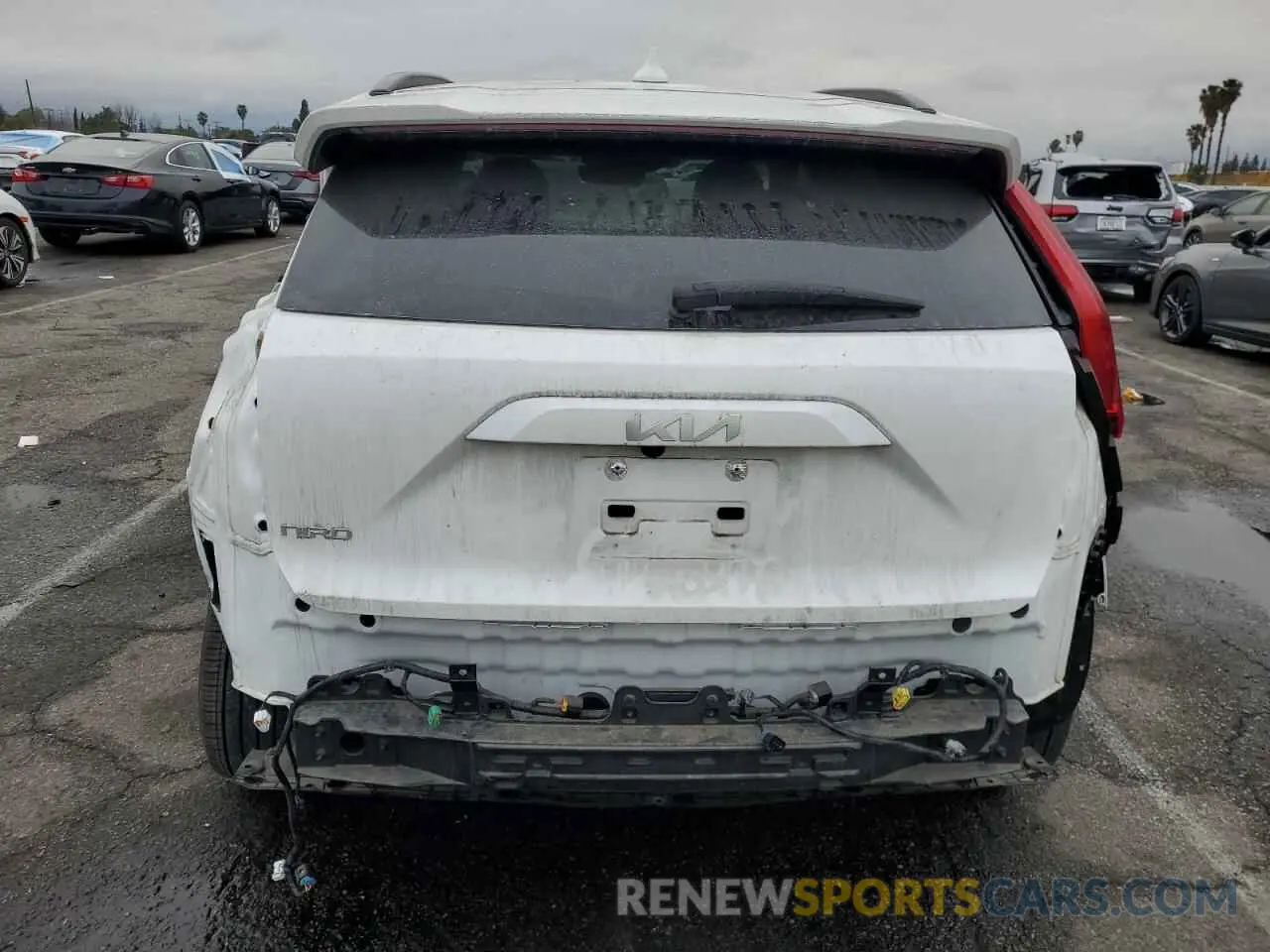 6 fotografías del automóvil dañado KNDCT3L14P5042288 KIA NIRO WAVE 2023