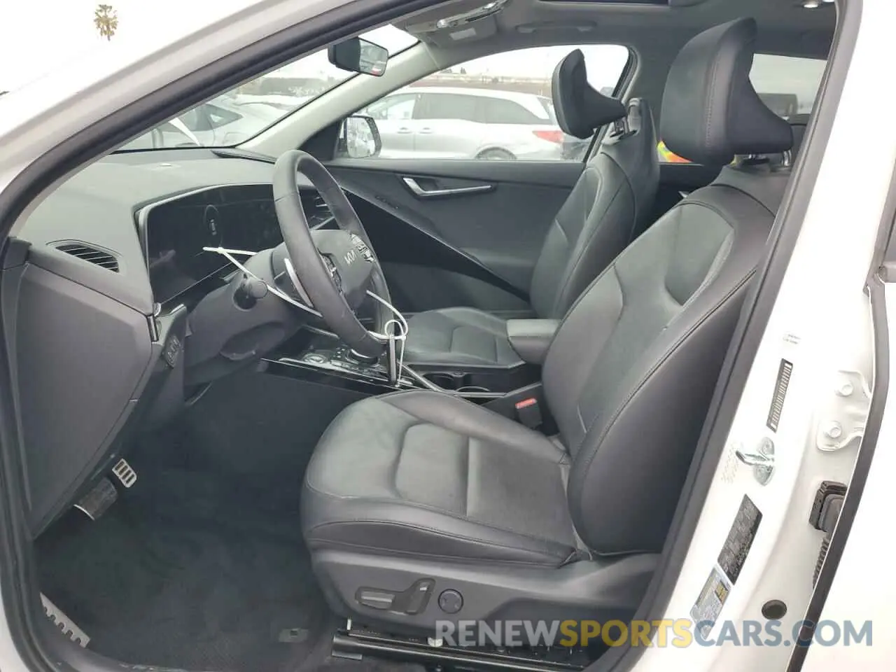 7 fotografías del automóvil dañado KNDCT3L14P5042288 KIA NIRO WAVE 2023
