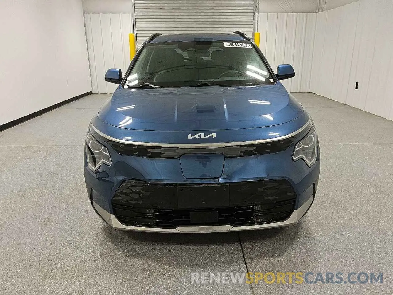 5 fotografías del automóvil dañado KNDCR3L11P5045826 KIA NIRO WIND 2023