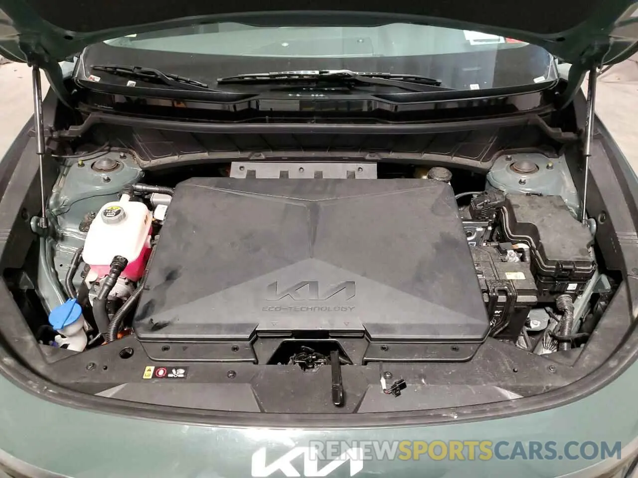12 fotografías del automóvil dañado KNDCR3L11P5054848 KIA NIRO WIND 2023
