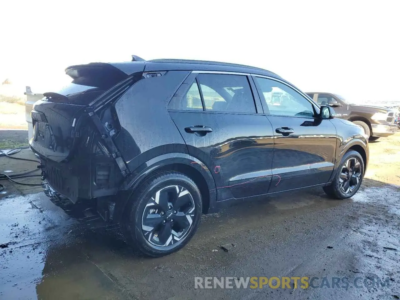 3 fotografías del automóvil dañado KNDCR3L12P5025830 KIA NIRO WIND 2023