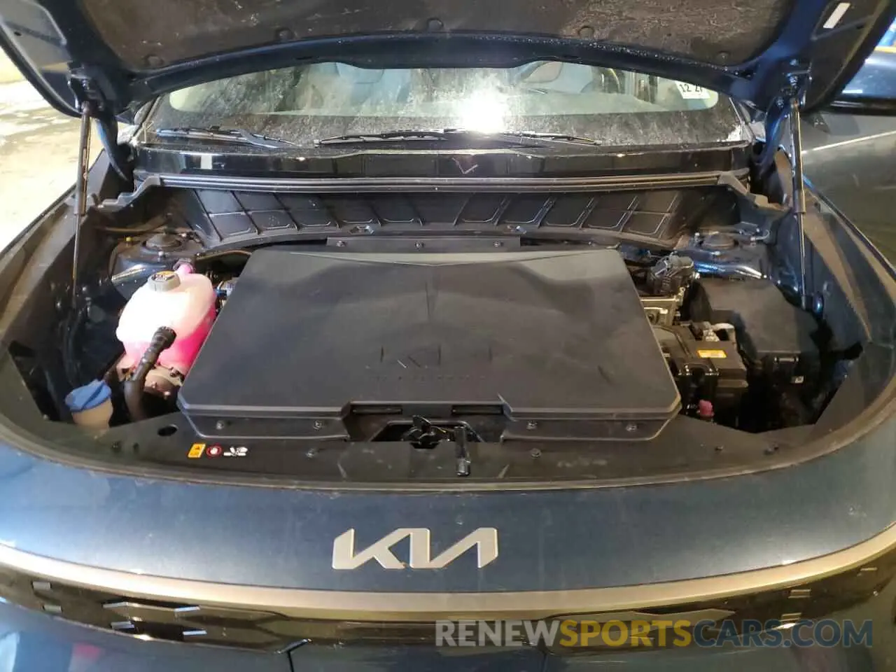 12 fotografías del automóvil dañado KNDCR3L13P5020457 KIA NIRO WIND 2023