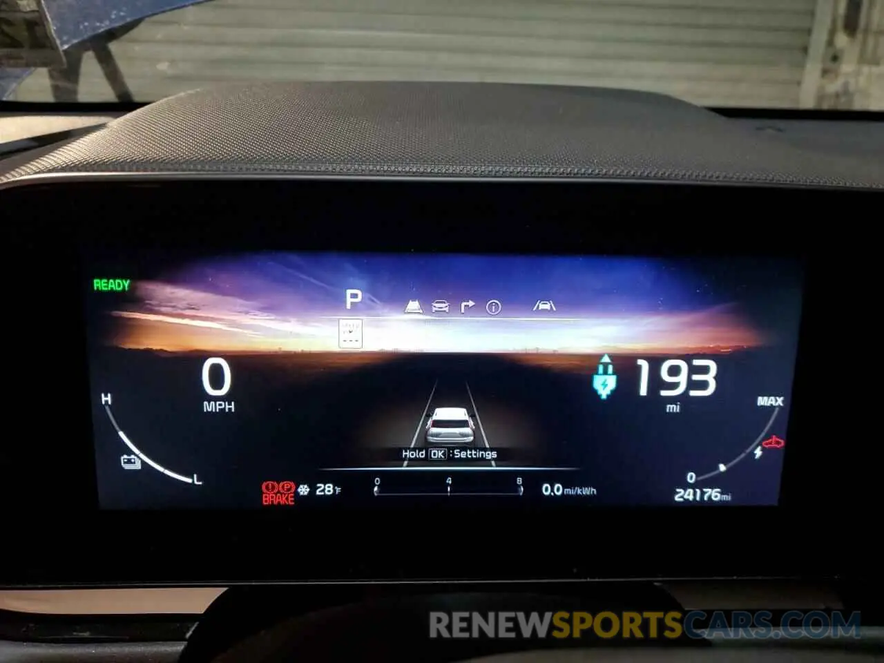 9 fotografías del automóvil dañado KNDCR3L13P5020457 KIA NIRO WIND 2023