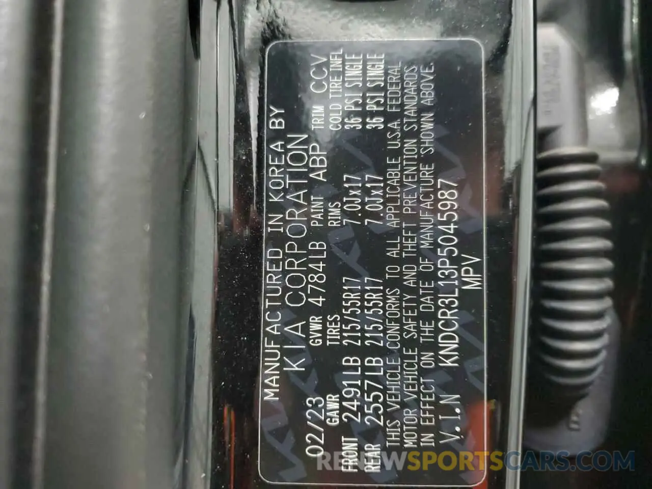 14 fotografías del automóvil dañado KNDCR3L13P5045987 KIA NIRO WIND 2023